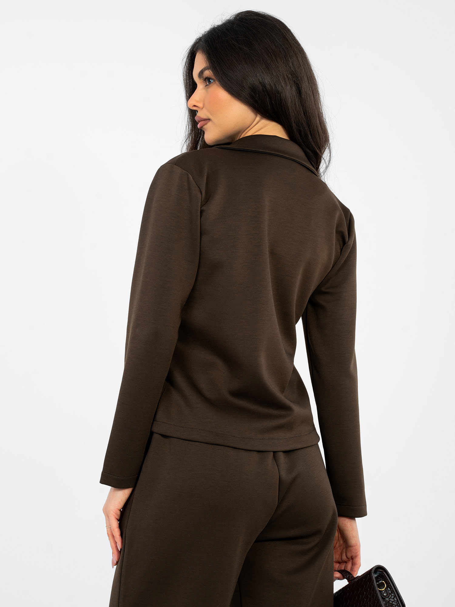 Дамски комплект от тъмнокафяво яке и панталон