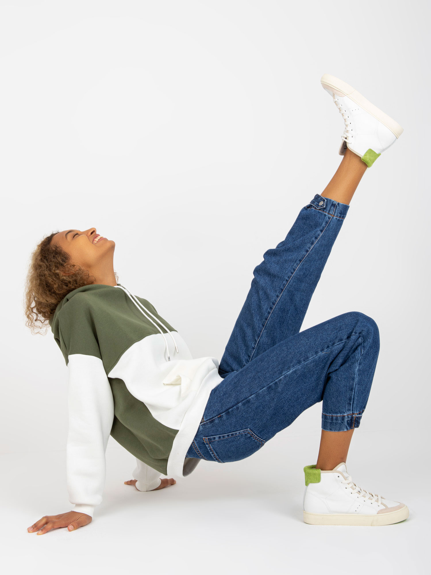 Sweatshirt-AP-BL-AP-3001.98P-khaki