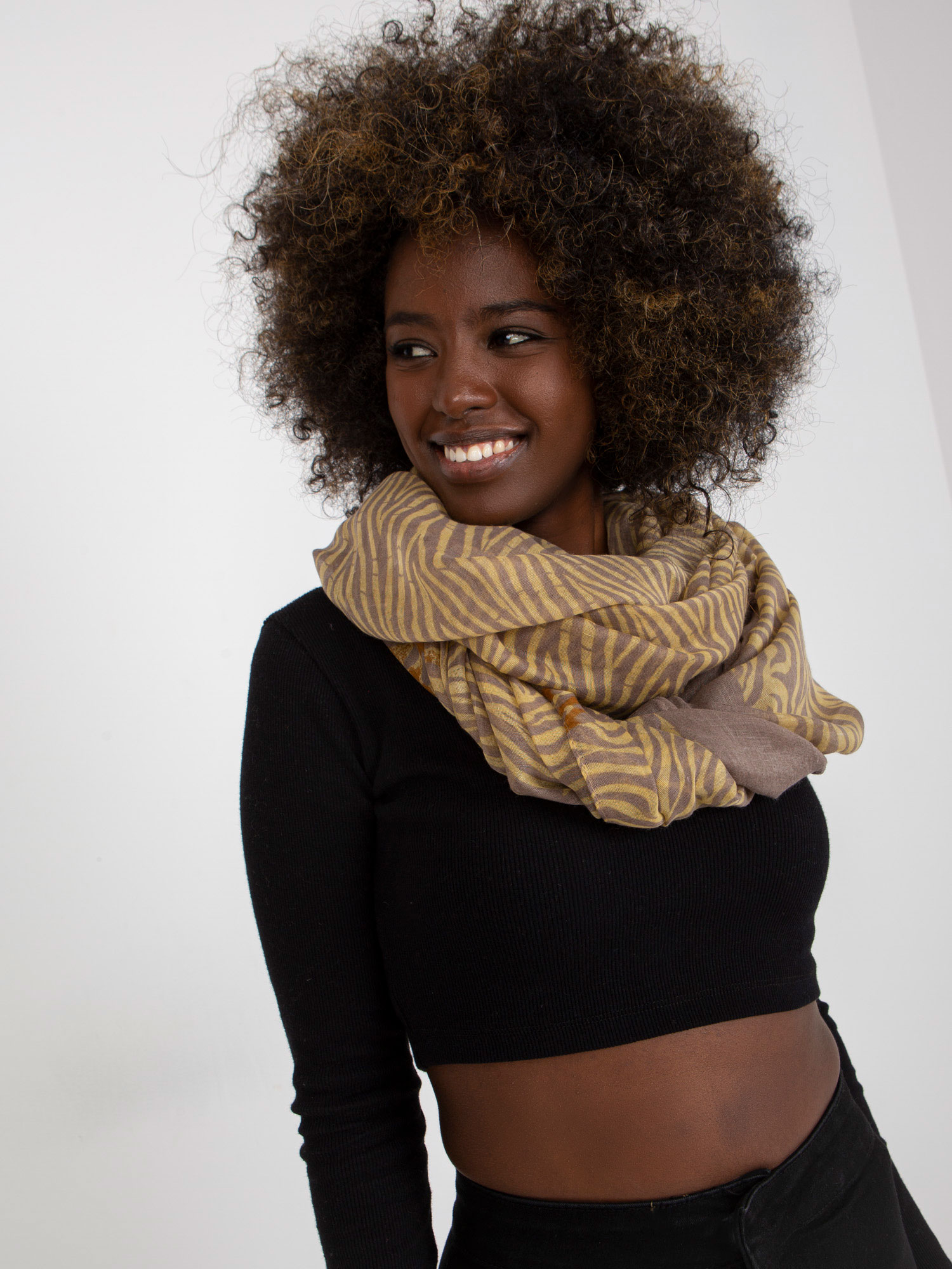 Scarf-AT-KM-S-6221-dark beige