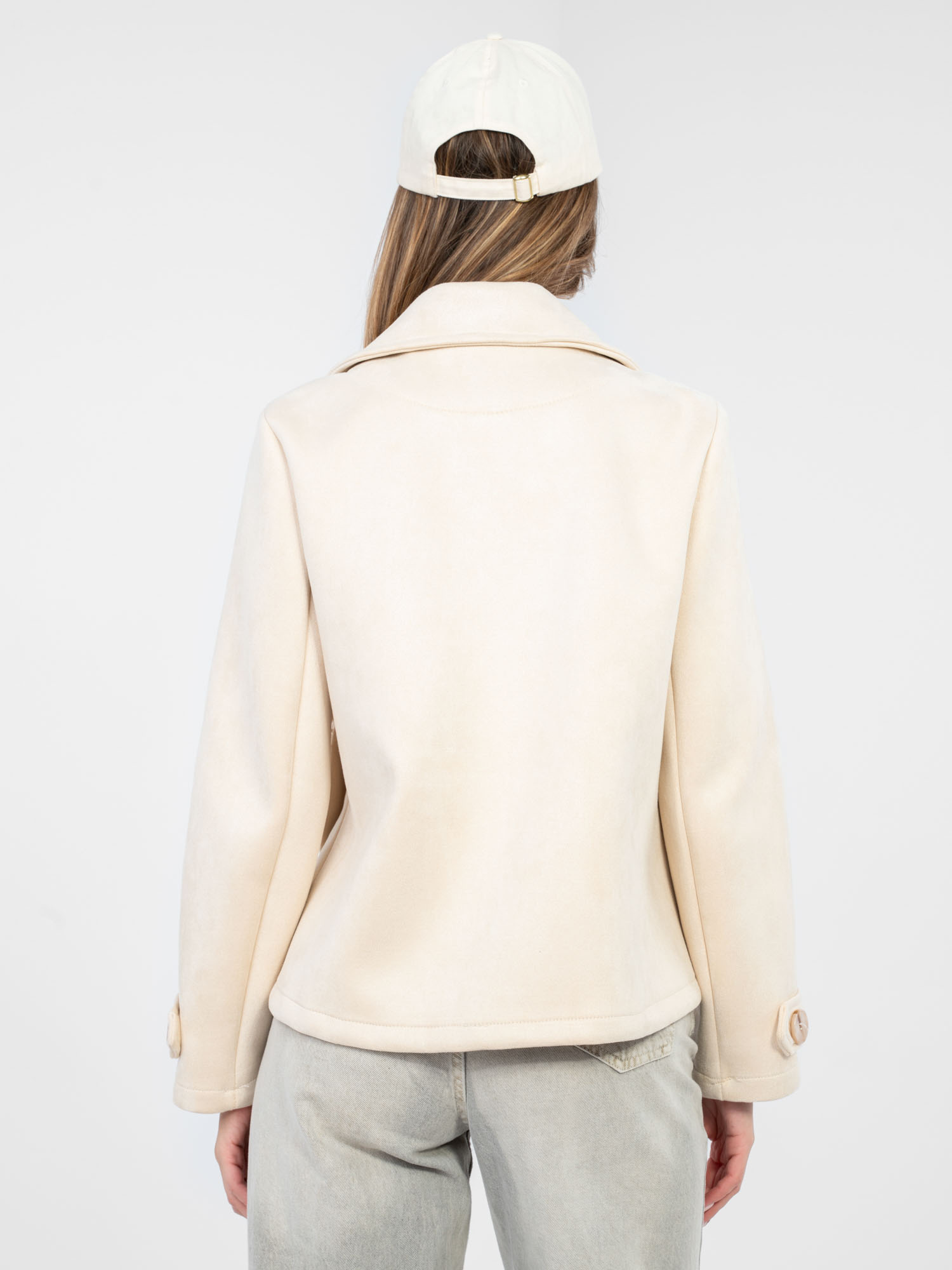 Lehký béžový sametový kabát