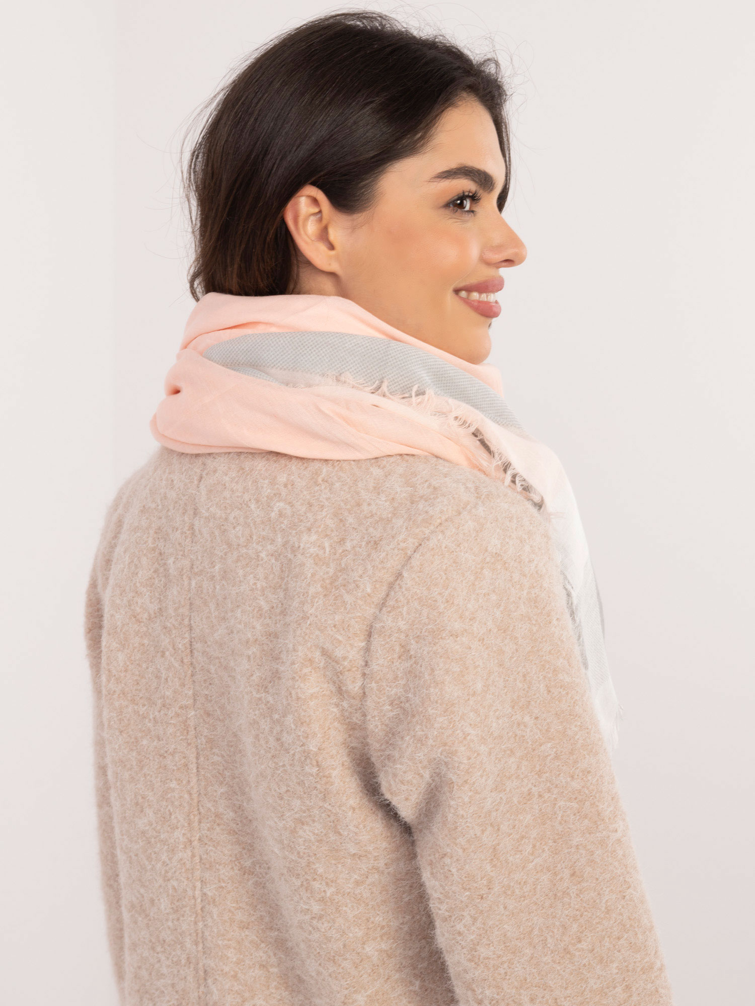 Banna-AT-CH-S-N16045-1-Peach