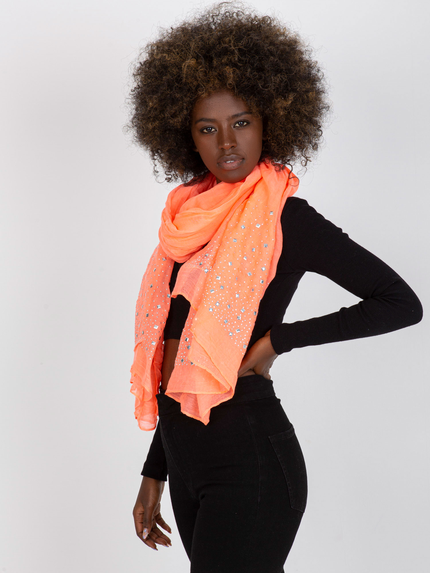 Banna-AT-CH-LA12813-Coral