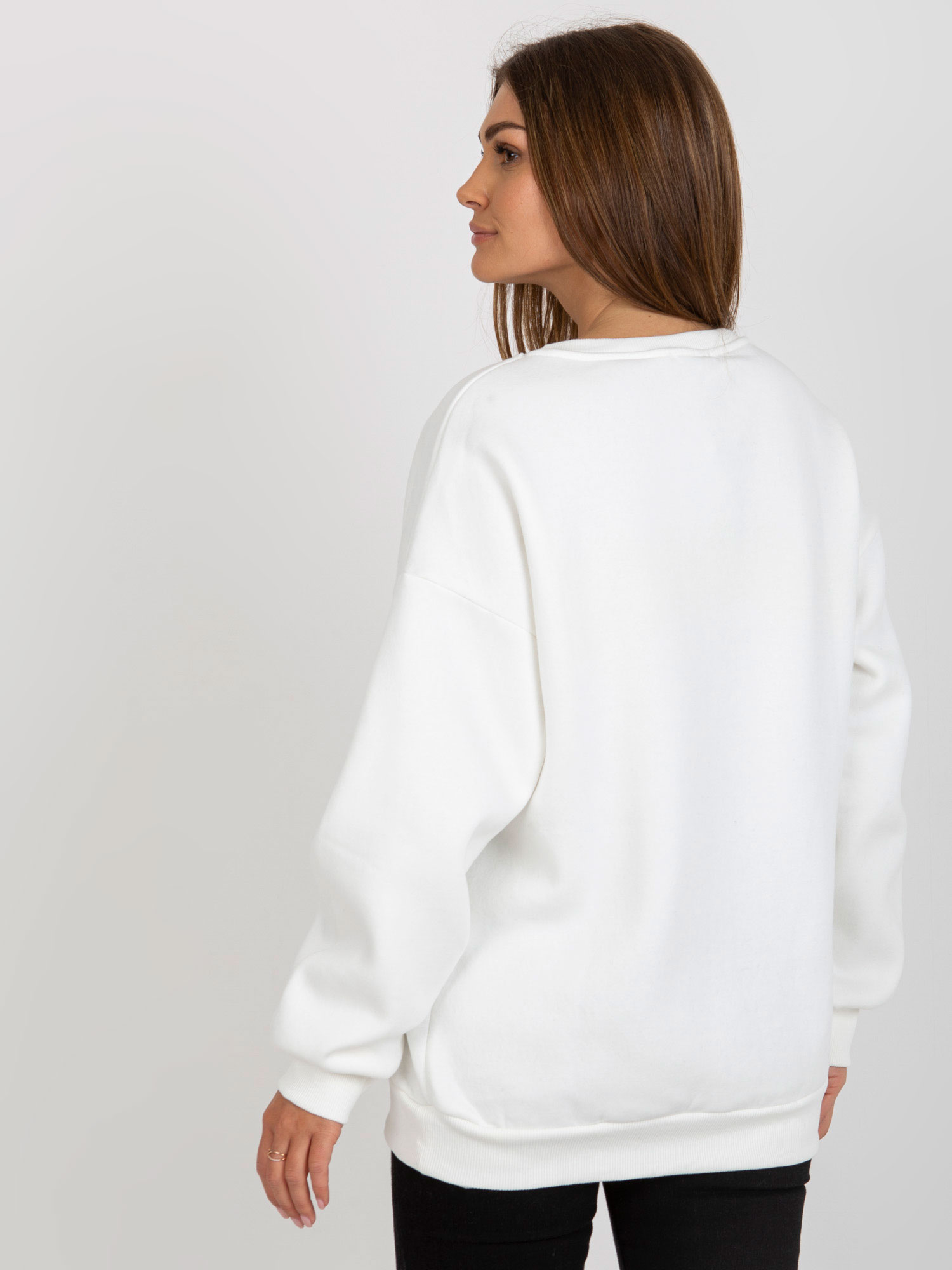Sweatshirt-EM-BL-617-7.27-ecru
