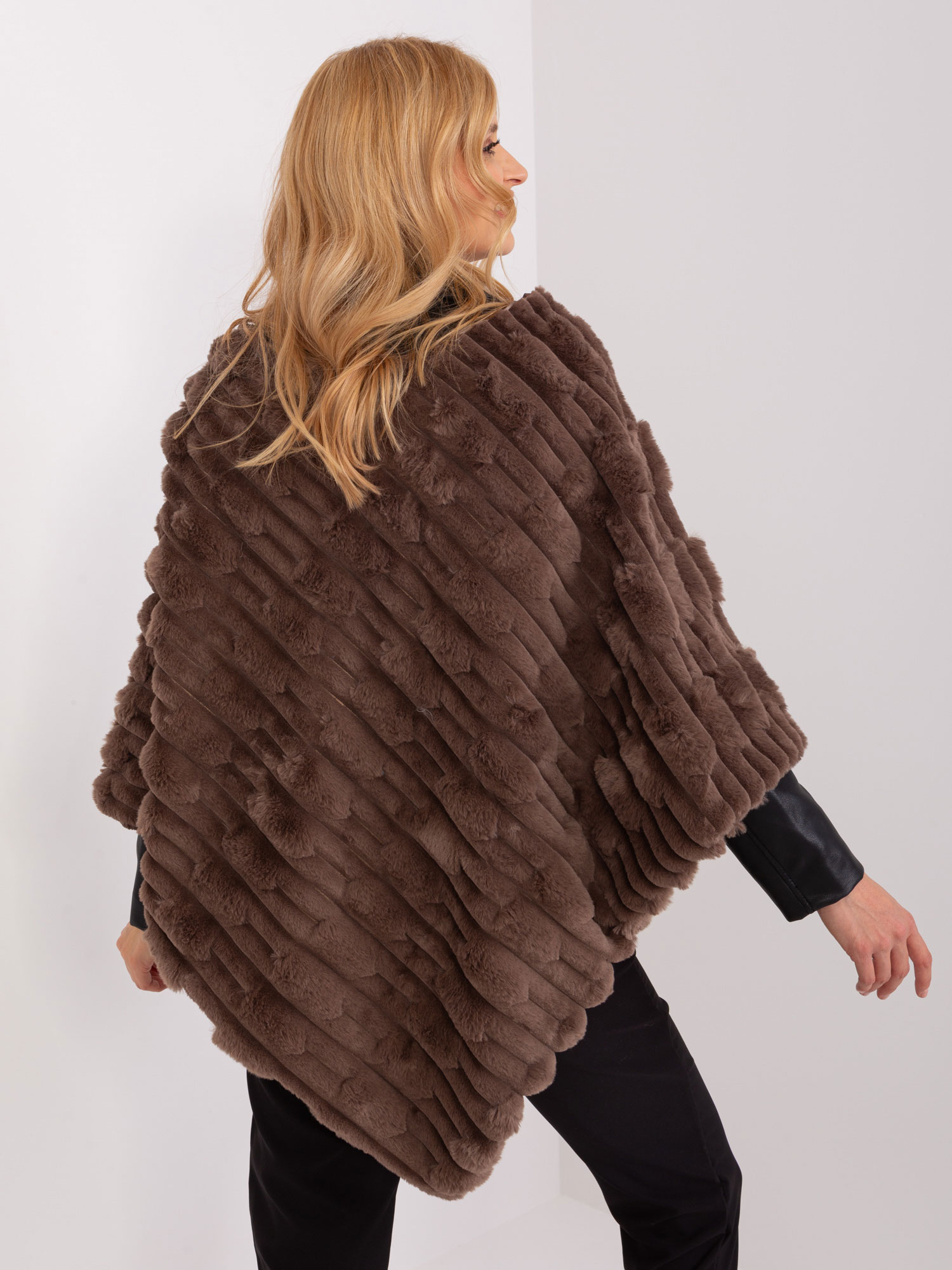Poncho-AT-PN-2347.68-brown