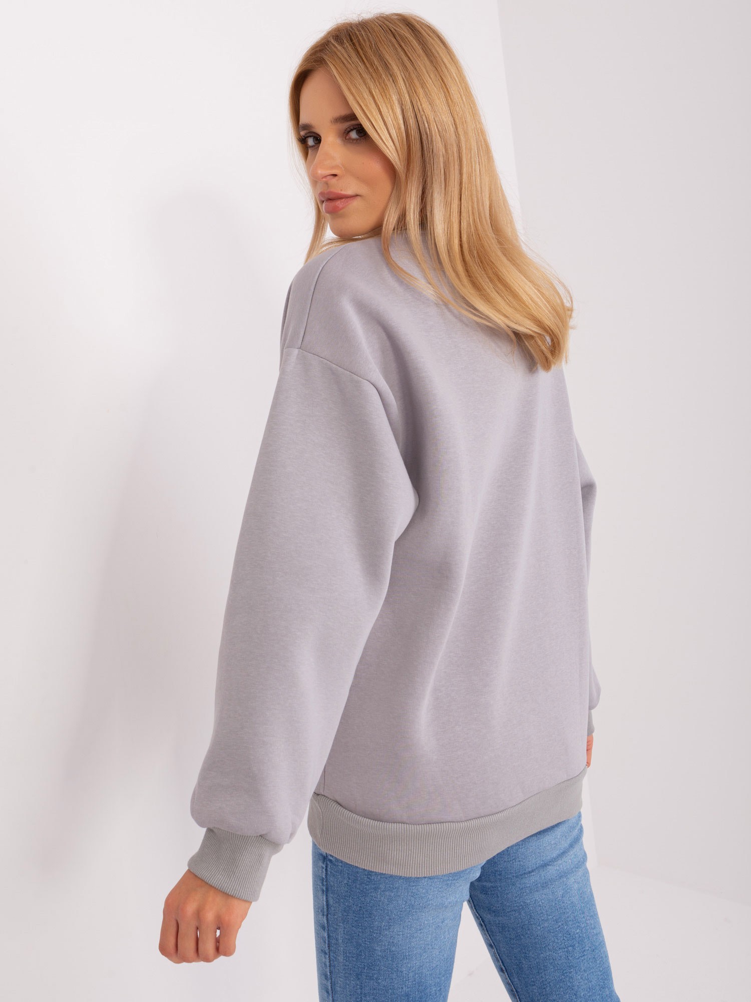 Sweatshirt-EM-BL-617-8.10-gray