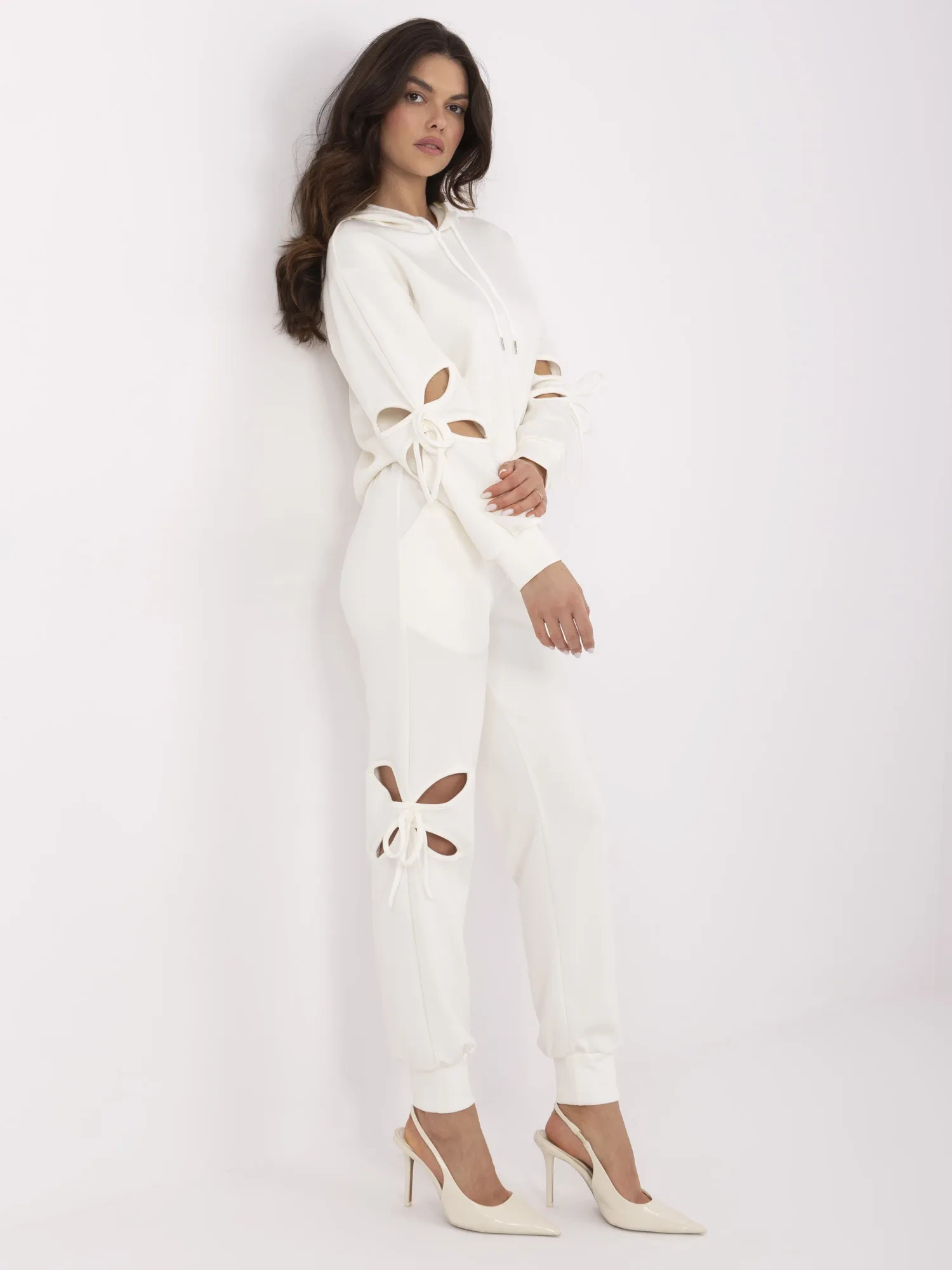 Set-NM-KMPL-V5698.03-ecru