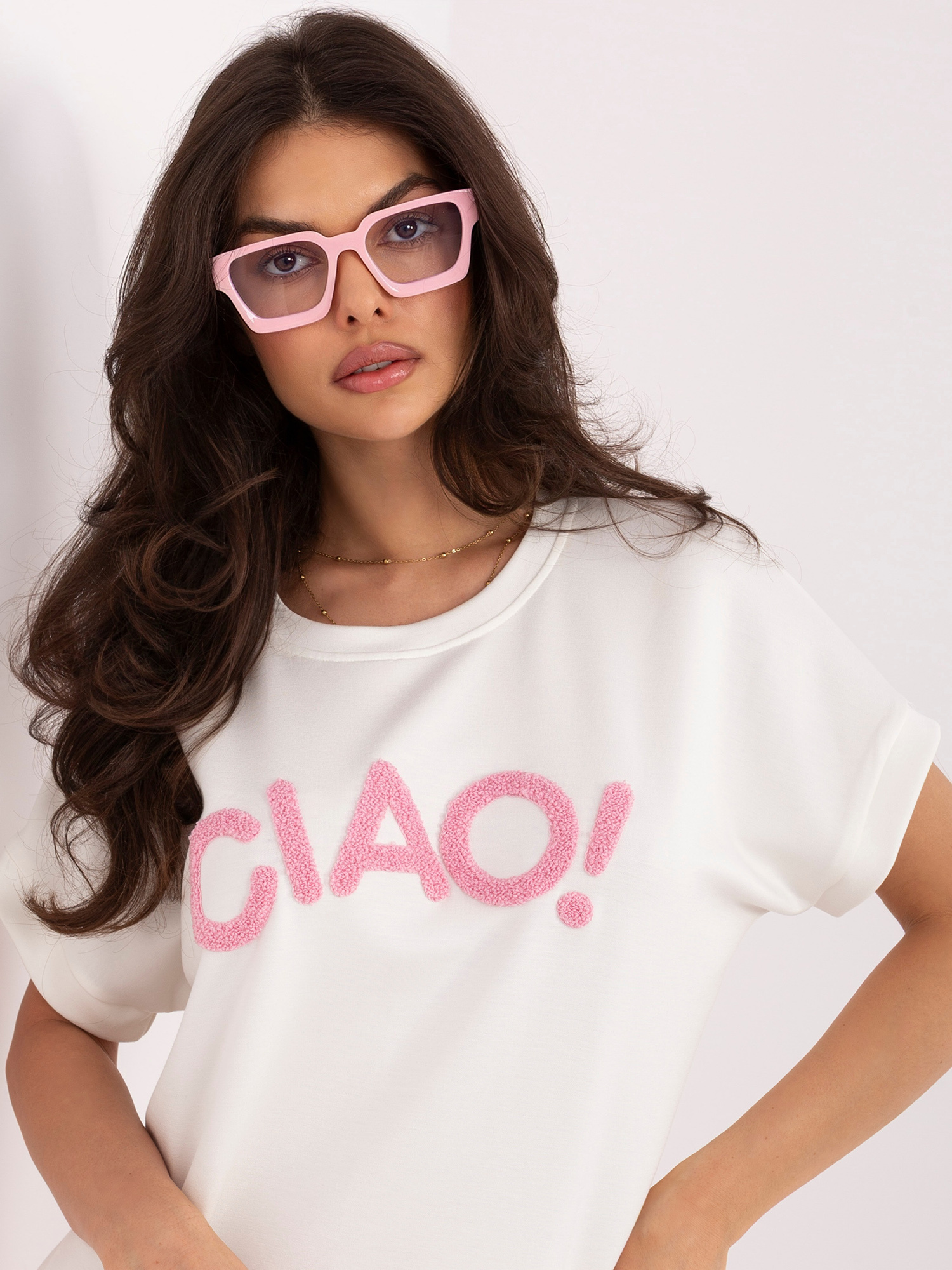 Екрю овърсайз блуза с къс ръкав