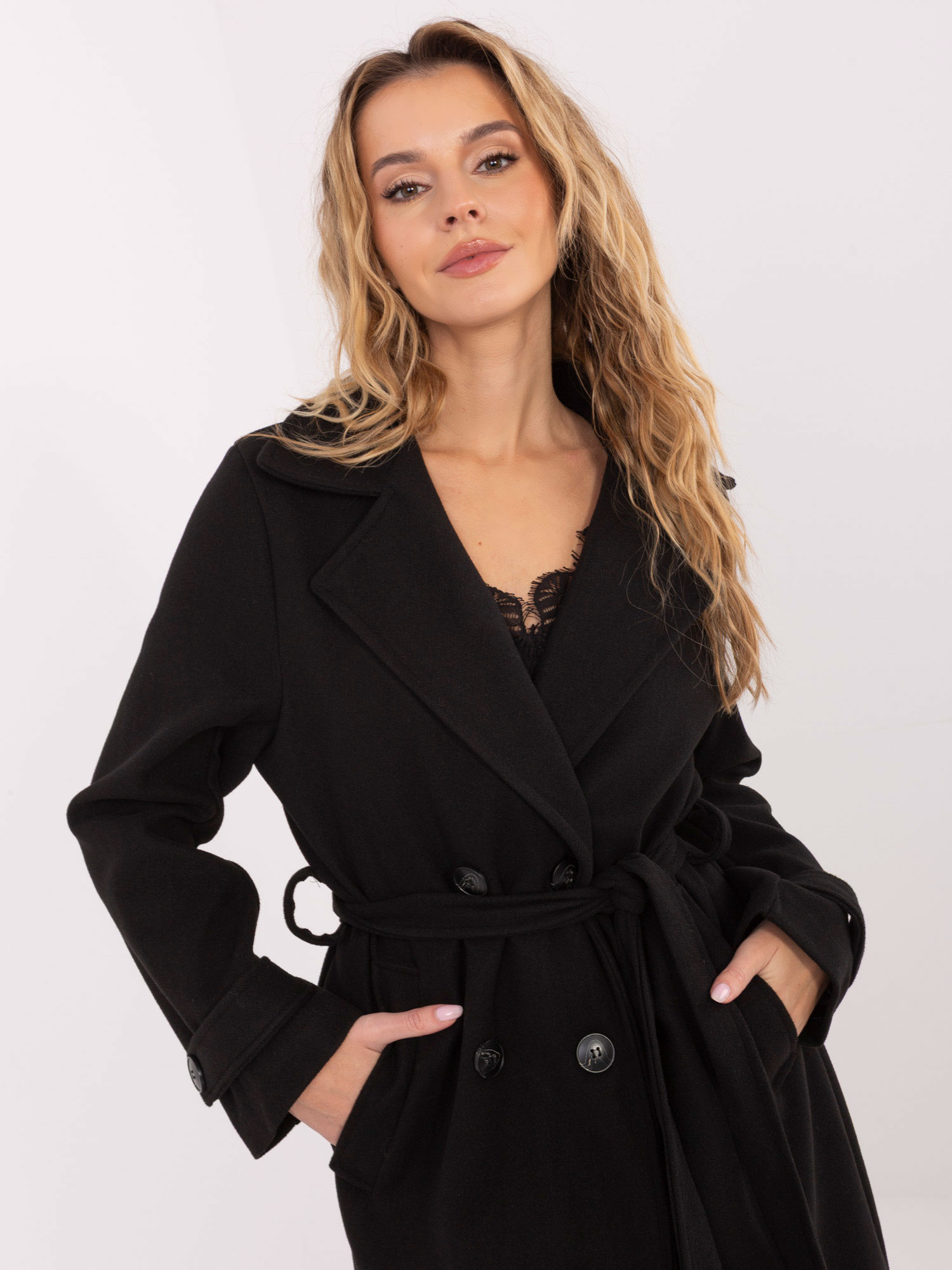 Dámský černý trenčkot