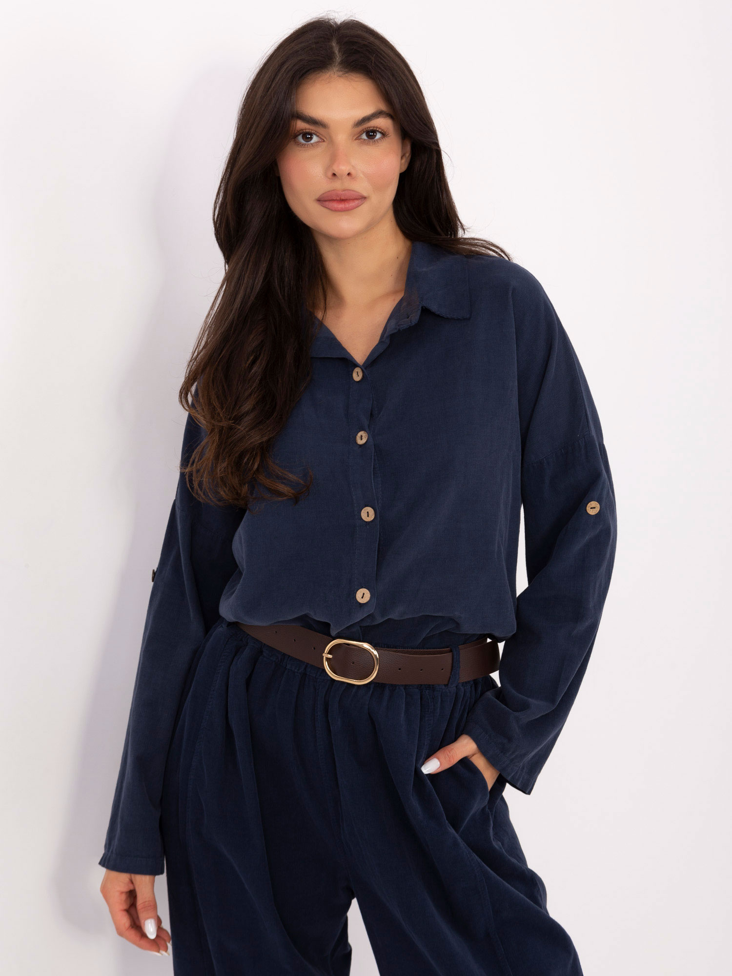 Tmavě modrá dámská košile