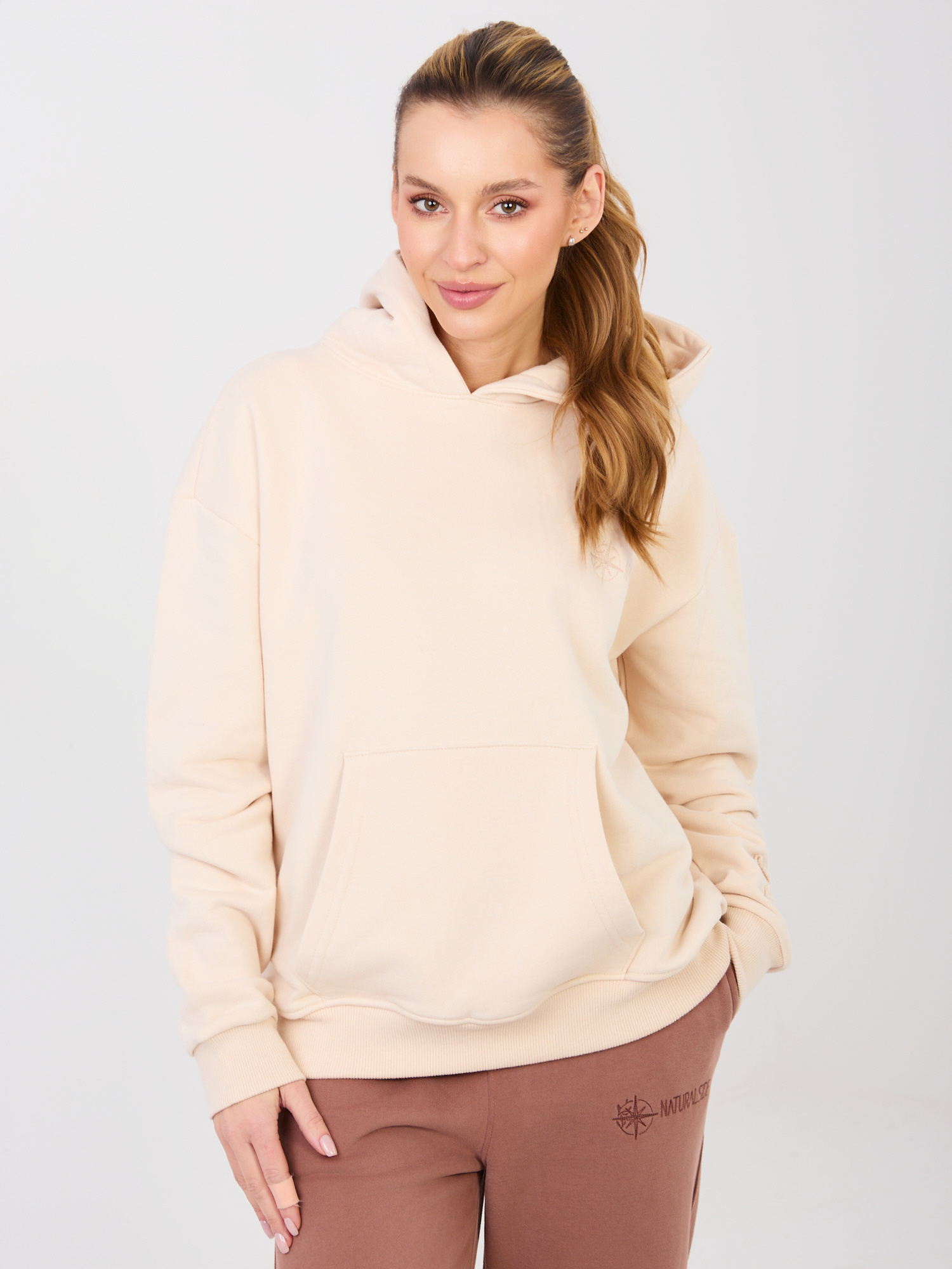 Béžová mikina s kapucí