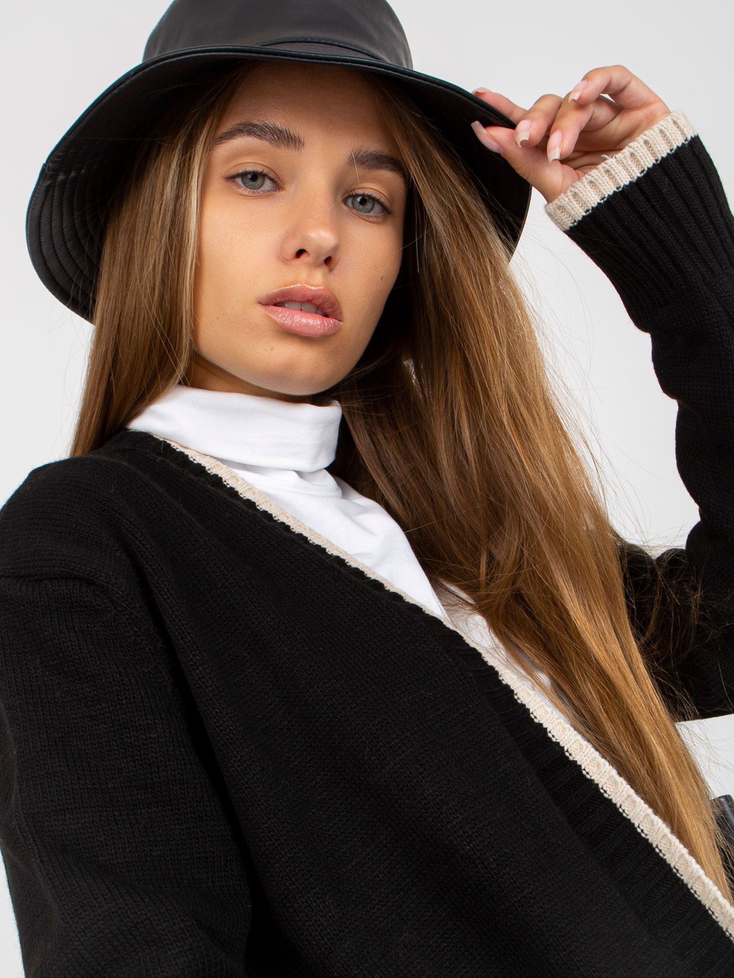 Sweater-LC-SW-0340.42P-black