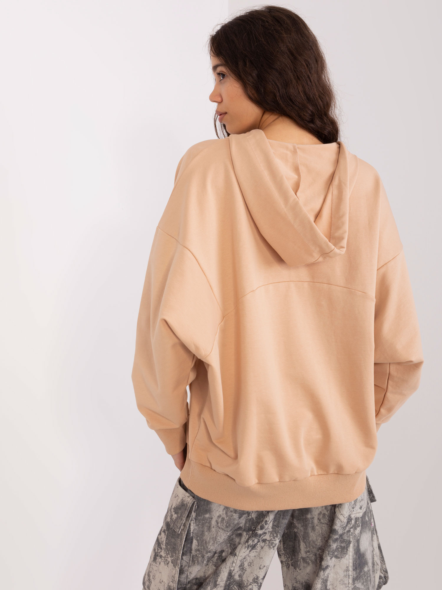 Sweatshirt-FA-BL-8809.80-camel