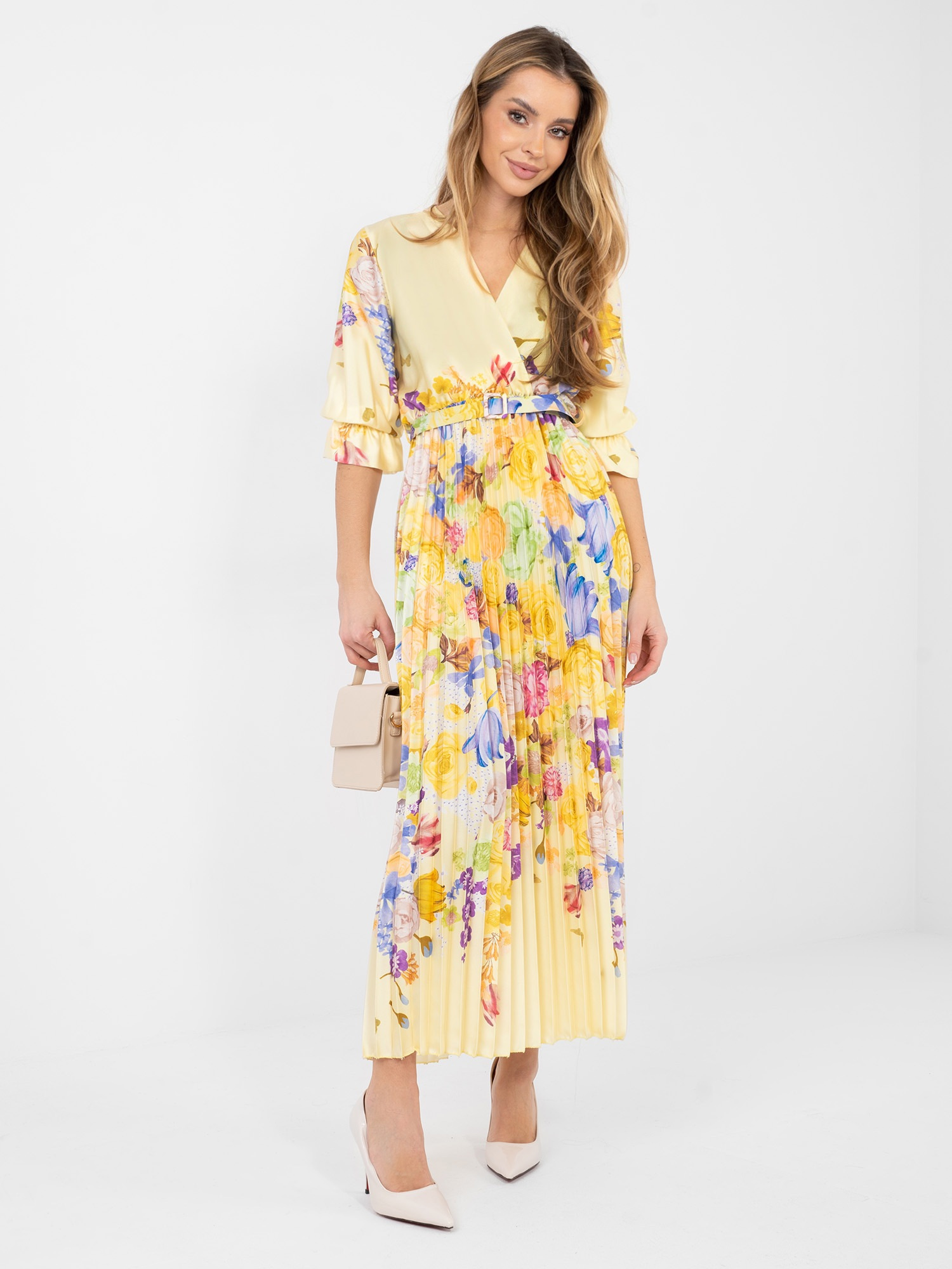Květinové maxi šaty světle žluté