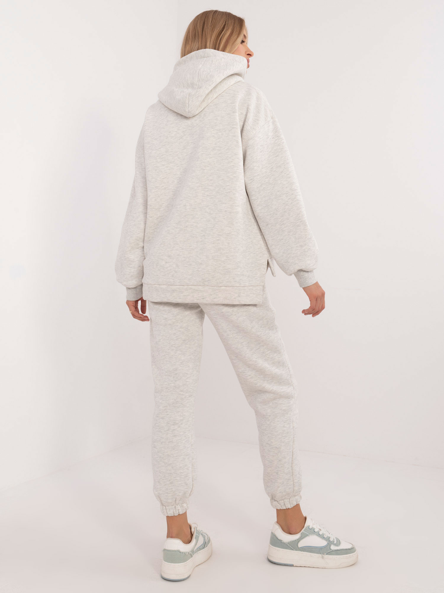 Set-EM-KMPL-630-2.84-light grey