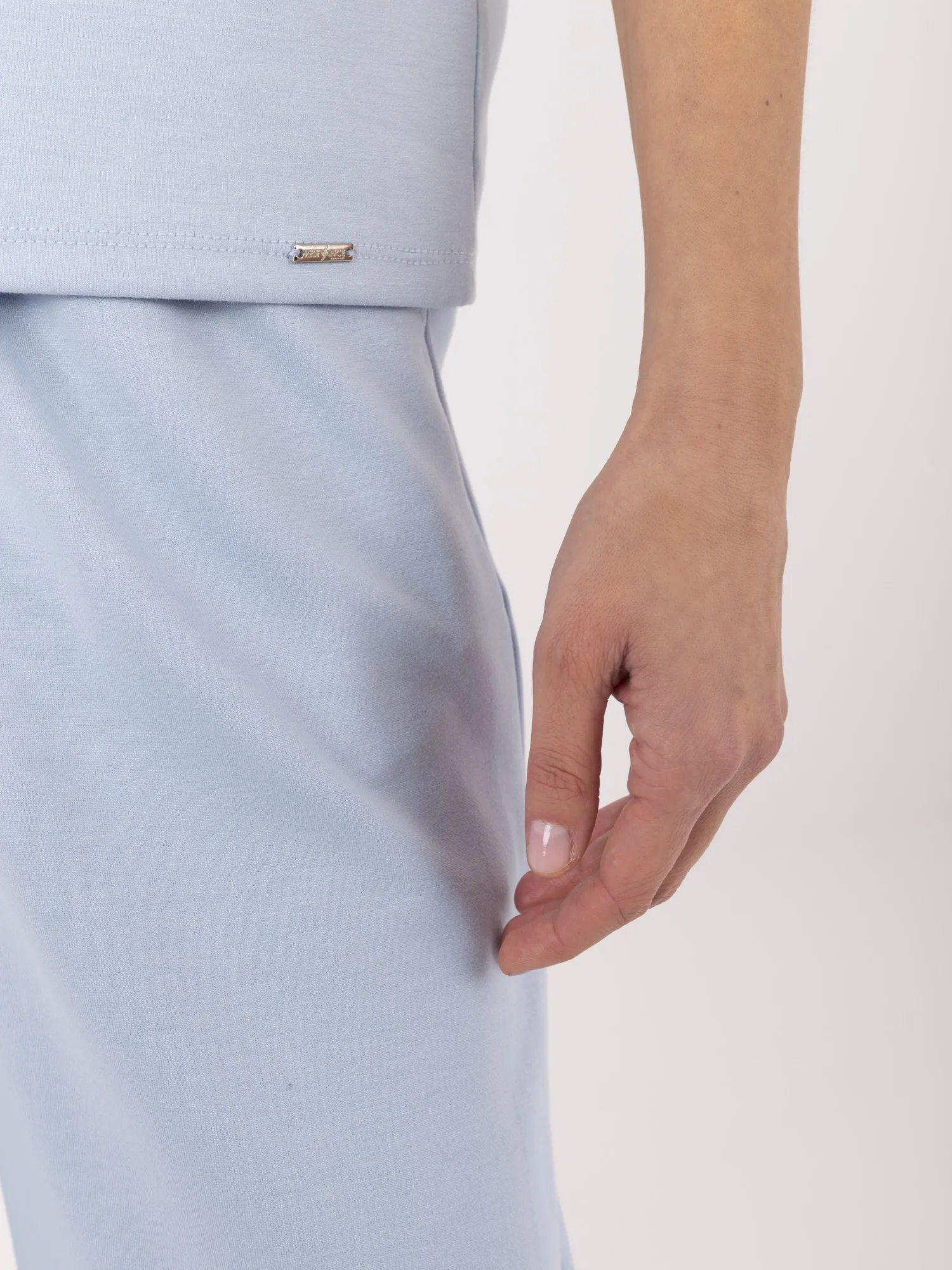 Sweatpants-RV-DR-A613.69-light blue