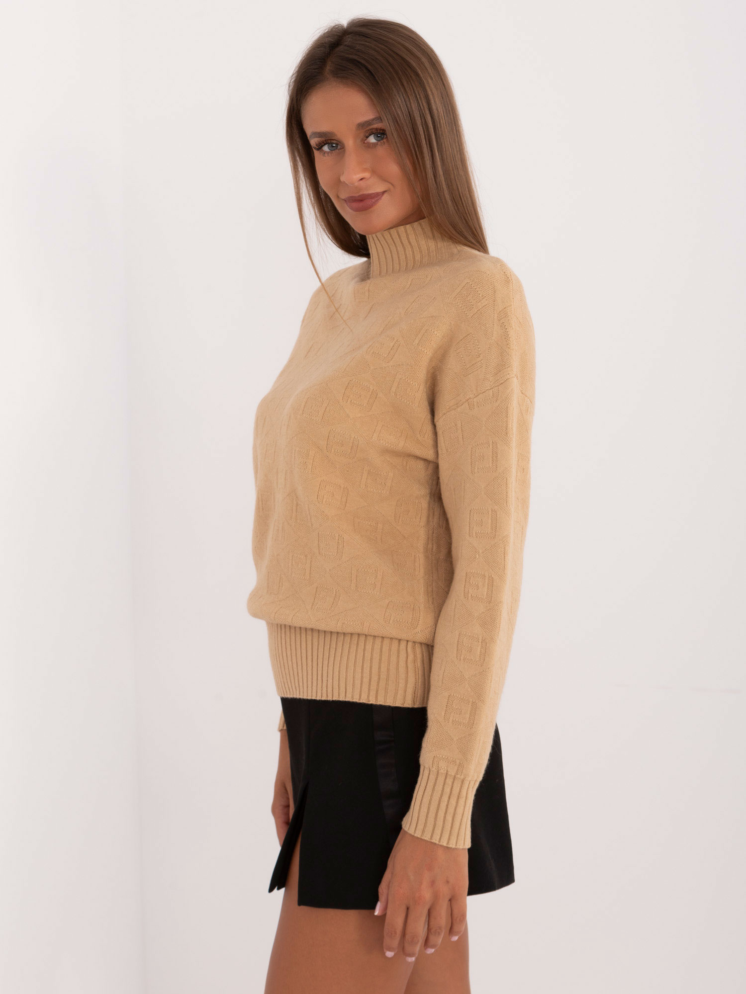 Sweater-AT-SW-2339.54-light camel