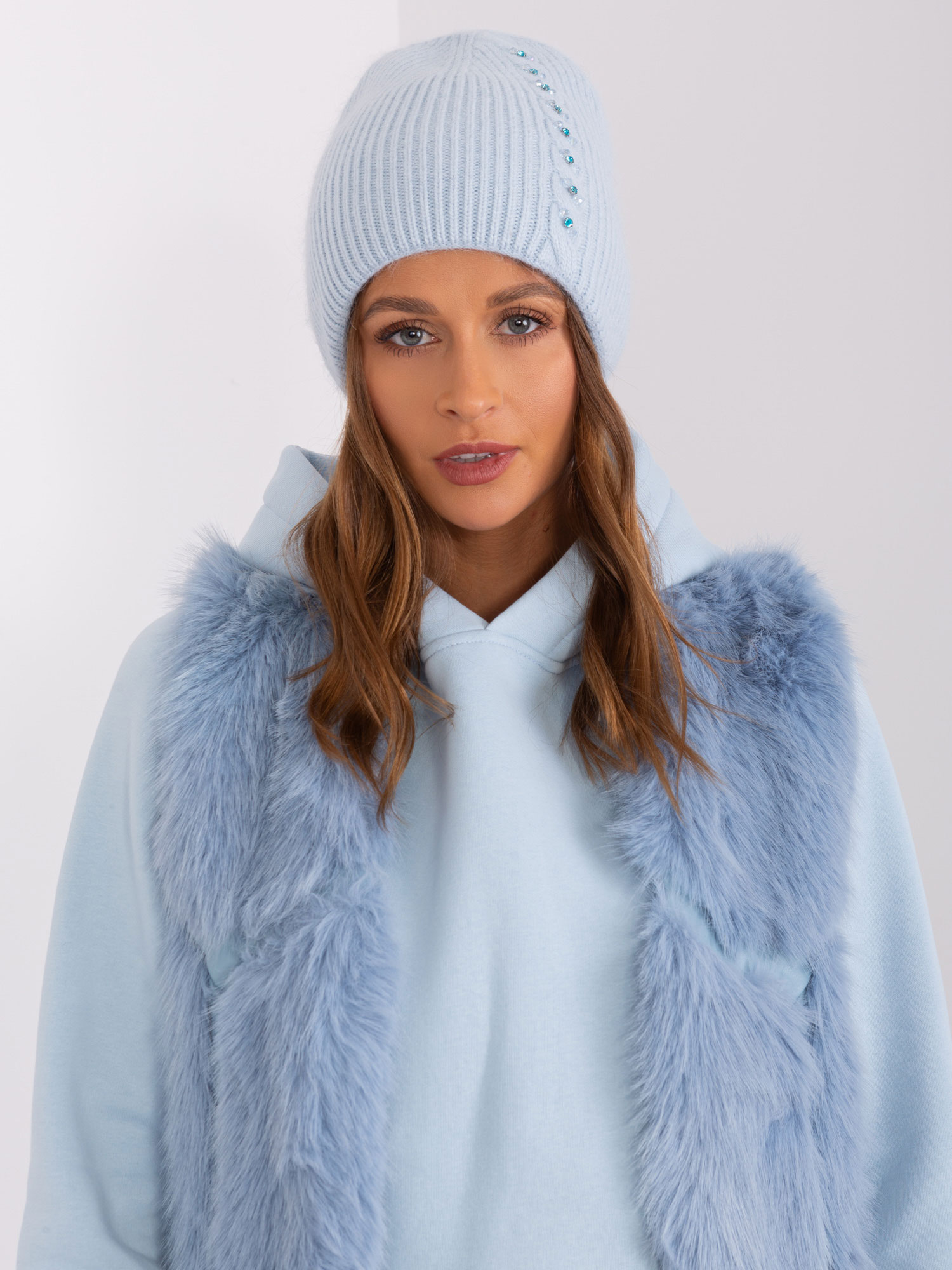 Cap-AT-CZ-2328.11P-Light Blue