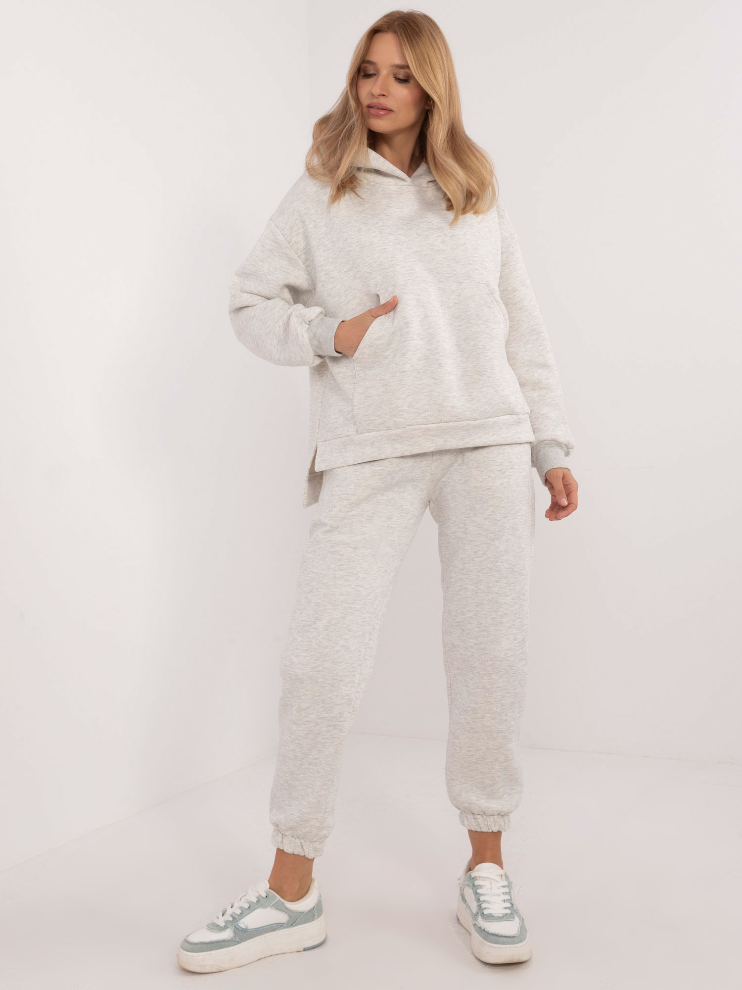 Set-EM-KMPL-630-2.84-light grey