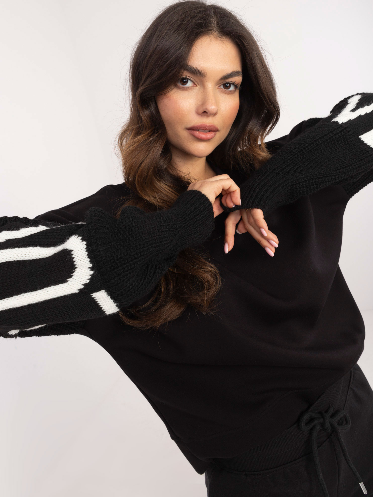 Sweatshirt-MI-BL-M5975.26P-black