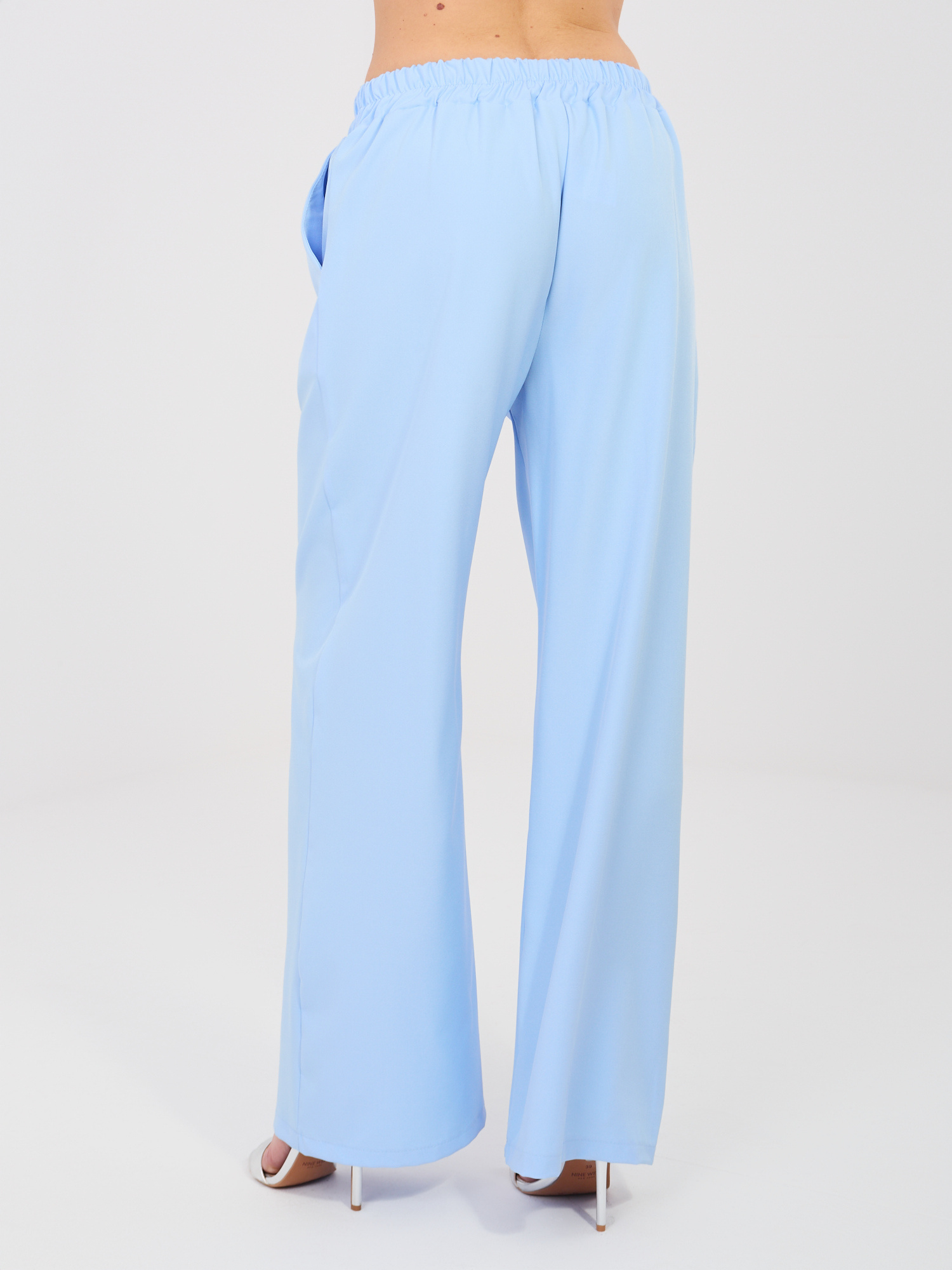 Světle modré jednobarevné kalhoty