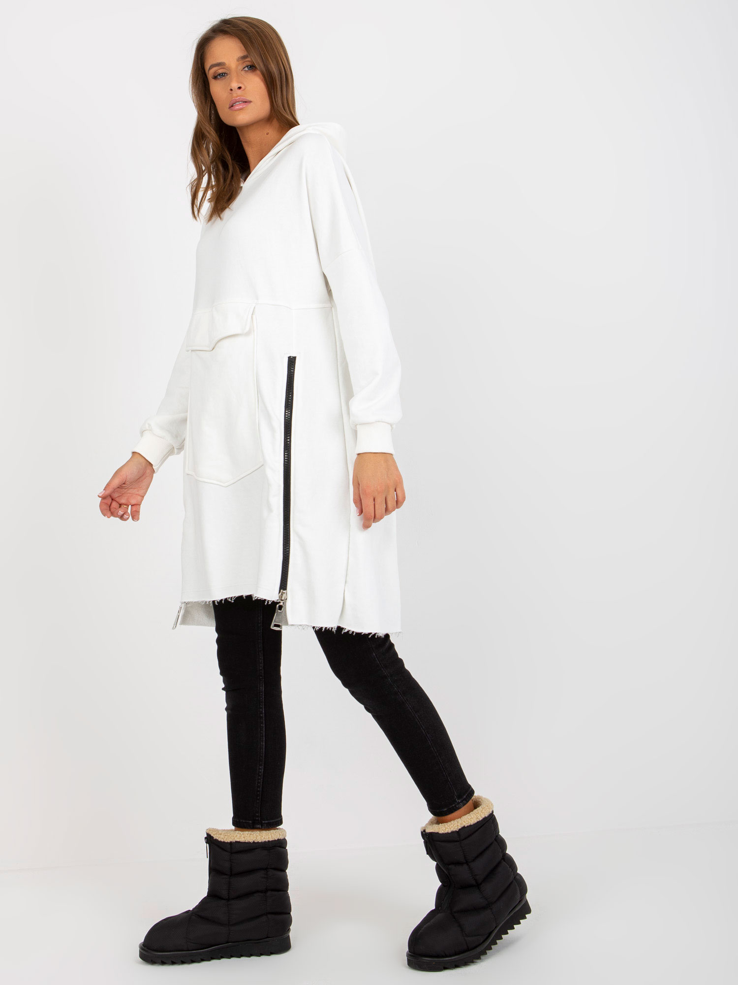 Sweatshirt-FA-BL-8114.42P-ecru