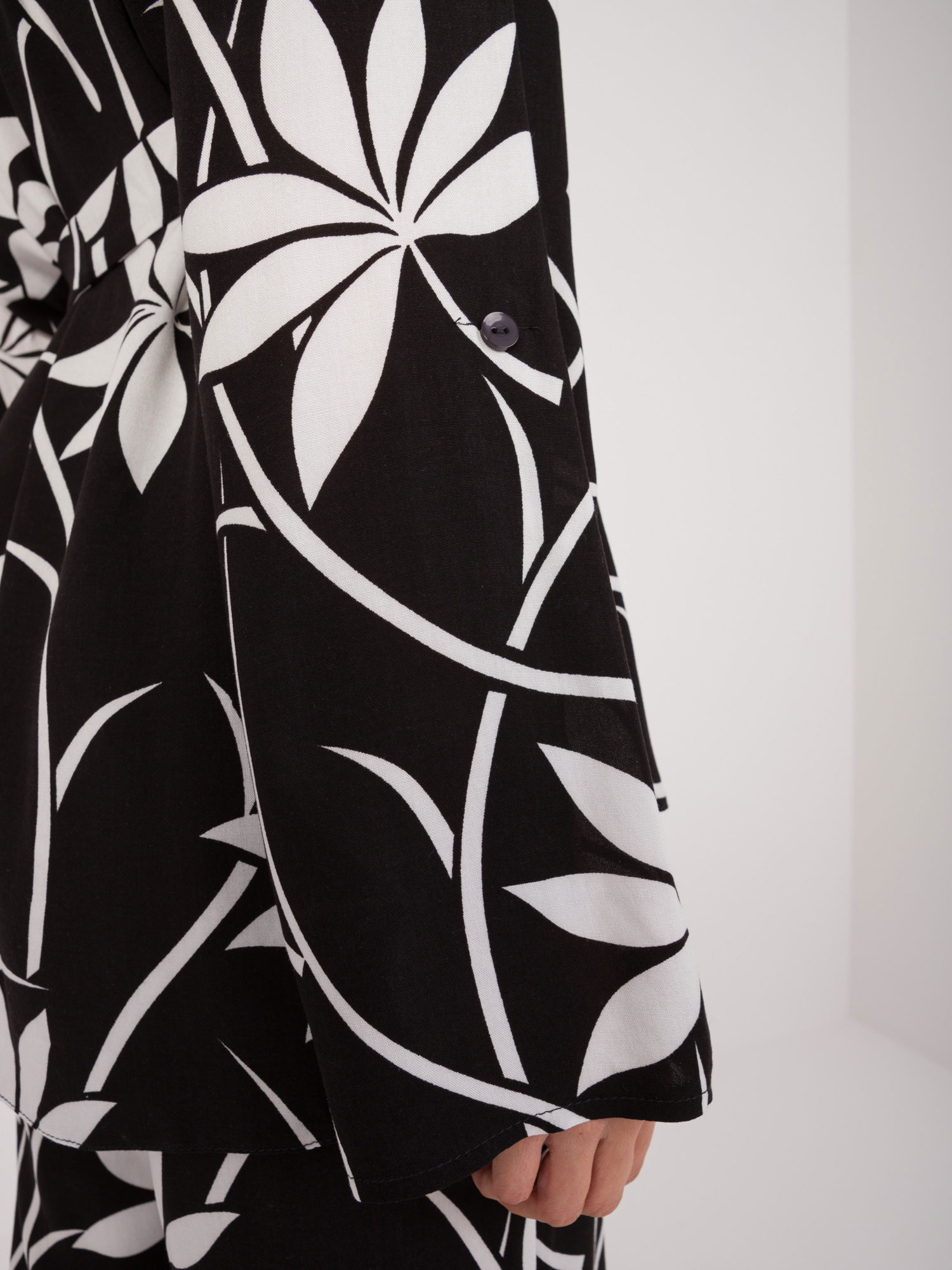 Set-LK-KMPL-509644.13X-black-white