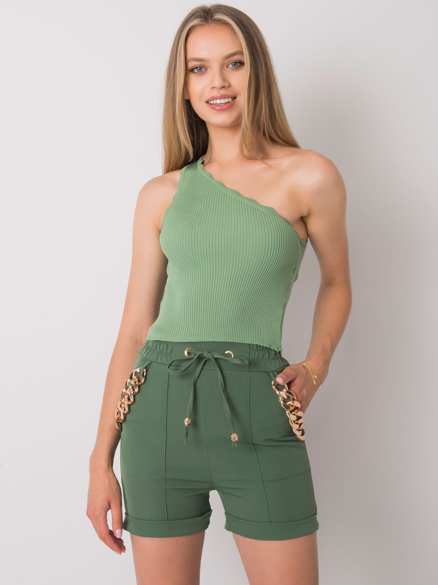 Shorts-DHJ-SN-13260.38P-khaki