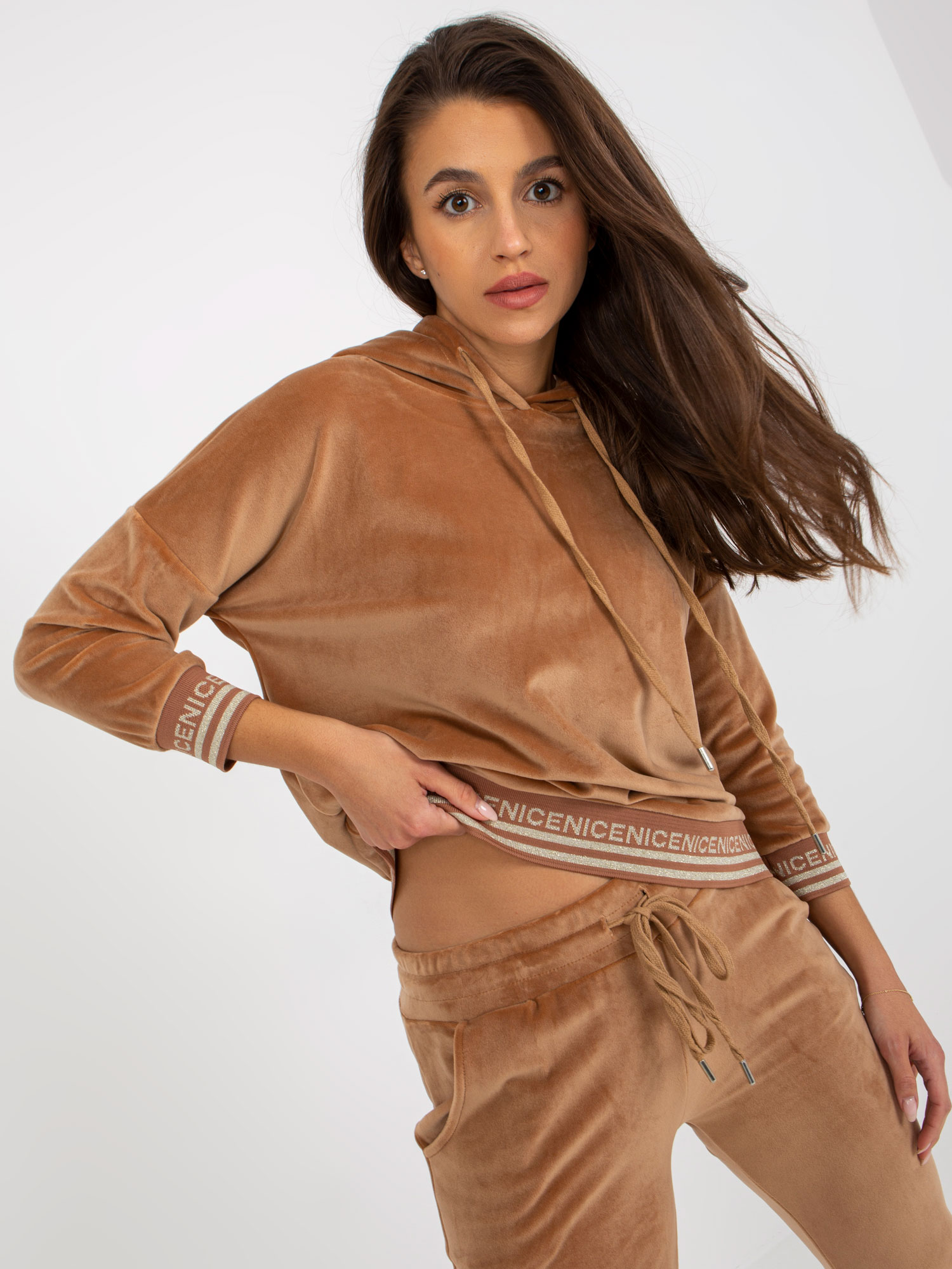 RV-KMPL-8286.40-camel set