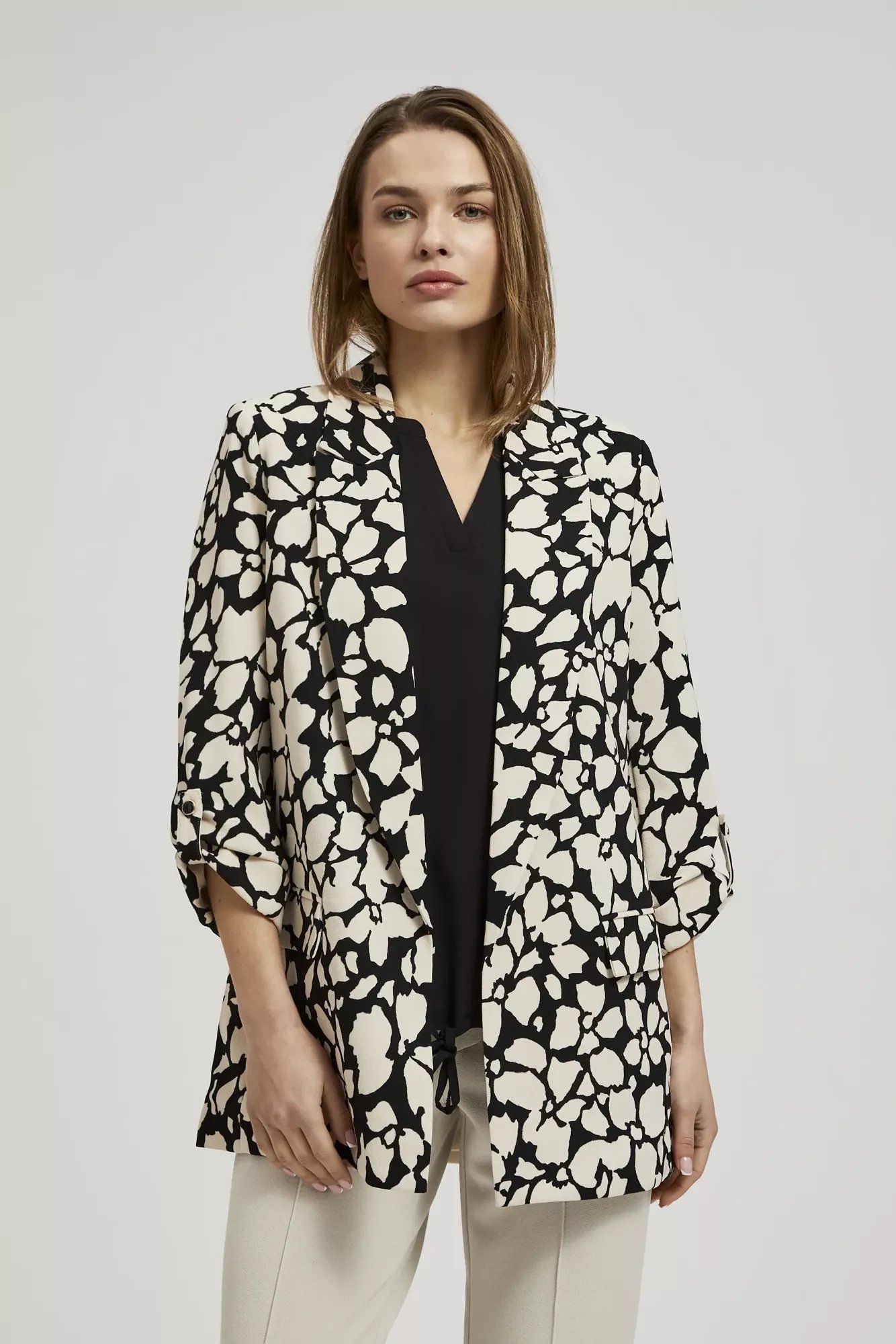 Women&#039;s blazer with pattern
