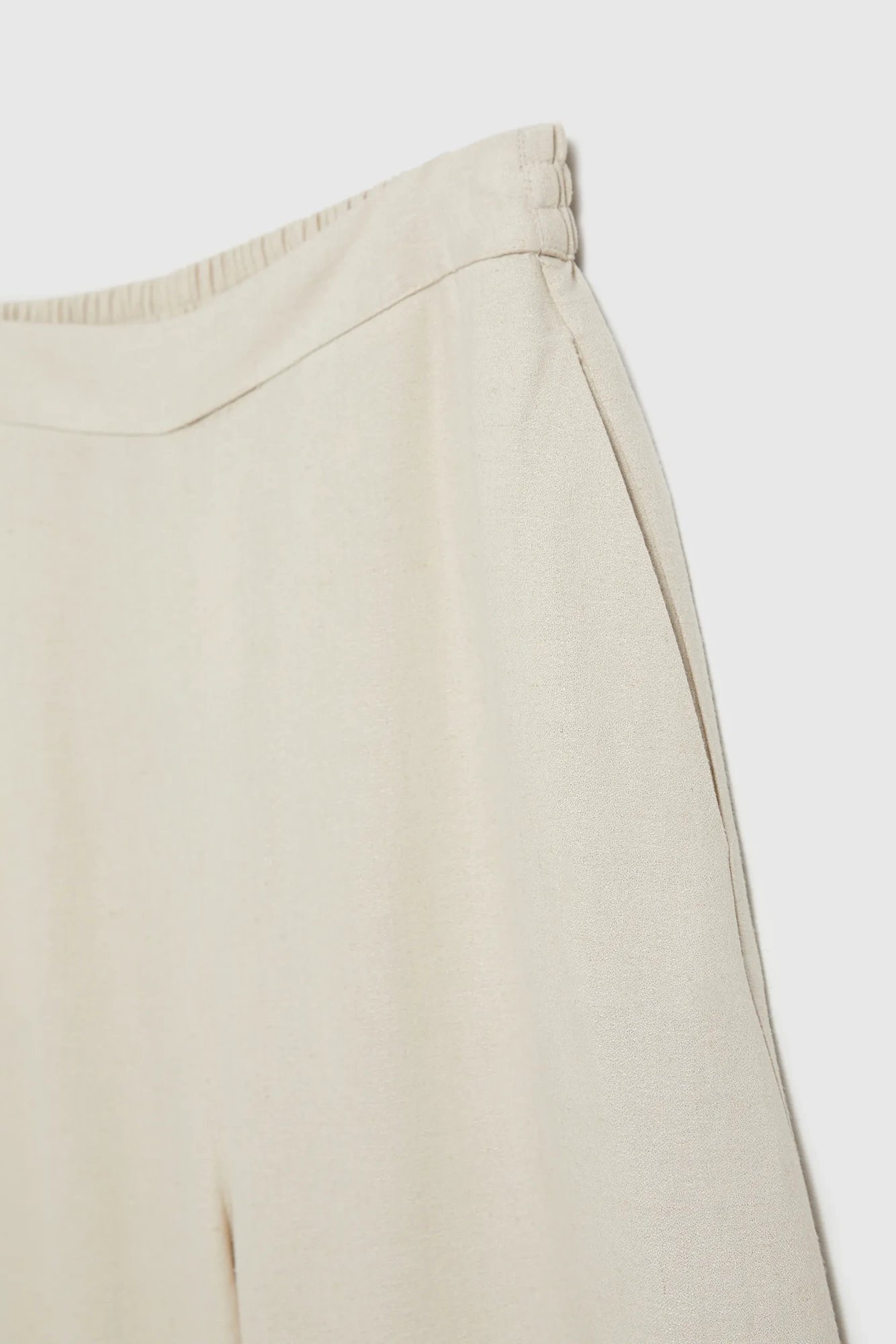 Women's linen trousers MOODO - beige