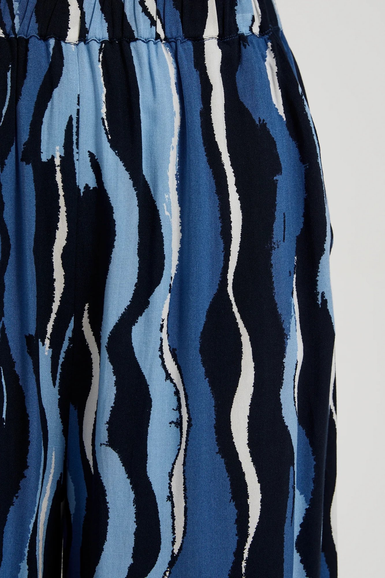 Women's trousers with MOODO pattern - navy blue