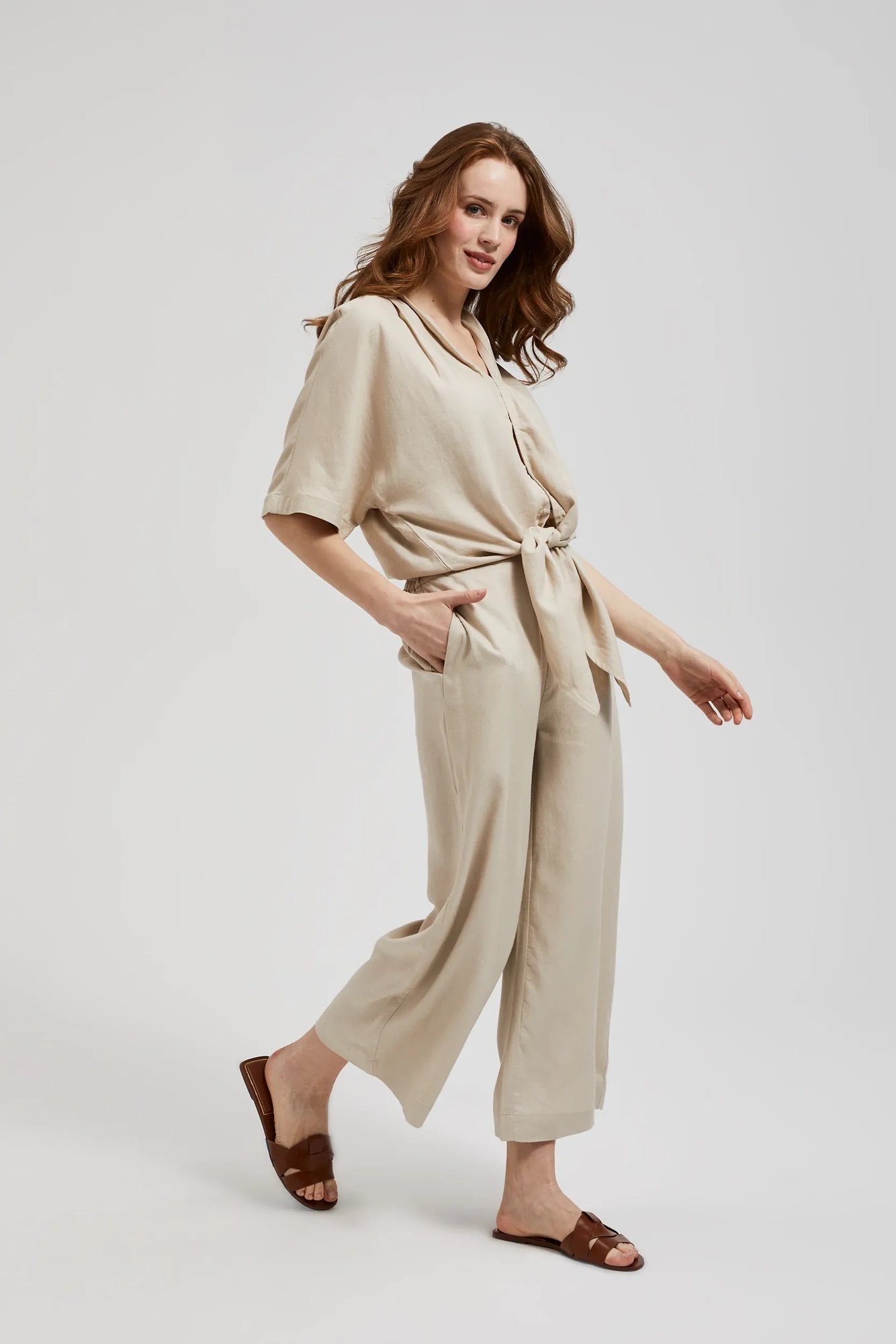 Women's linen trousers MOODO - beige