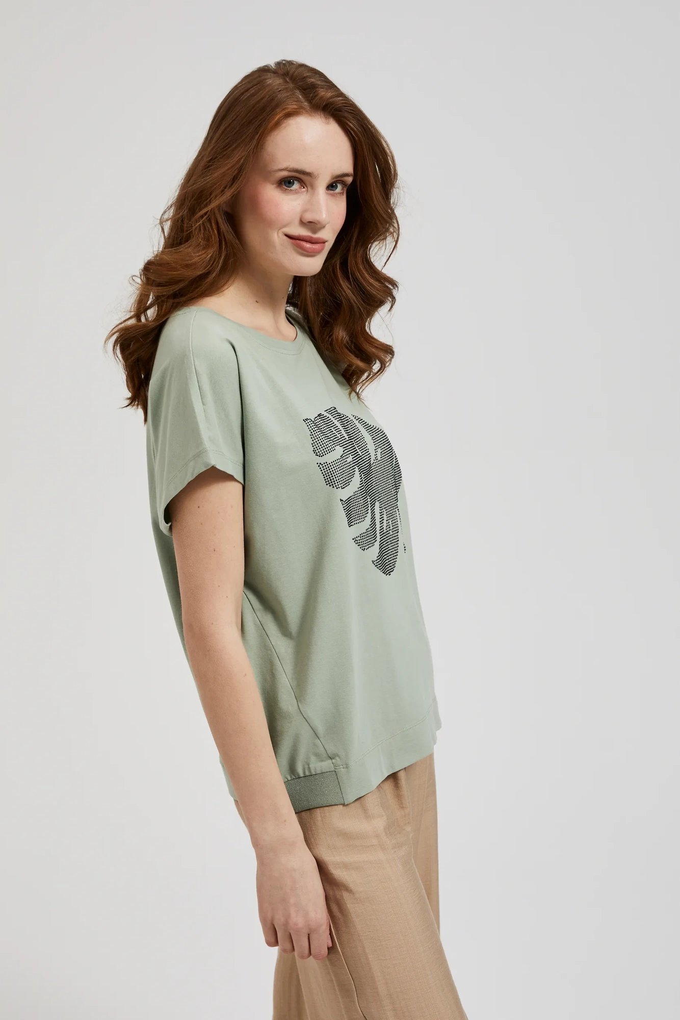 Women's T-shirt with MOODO print - olive