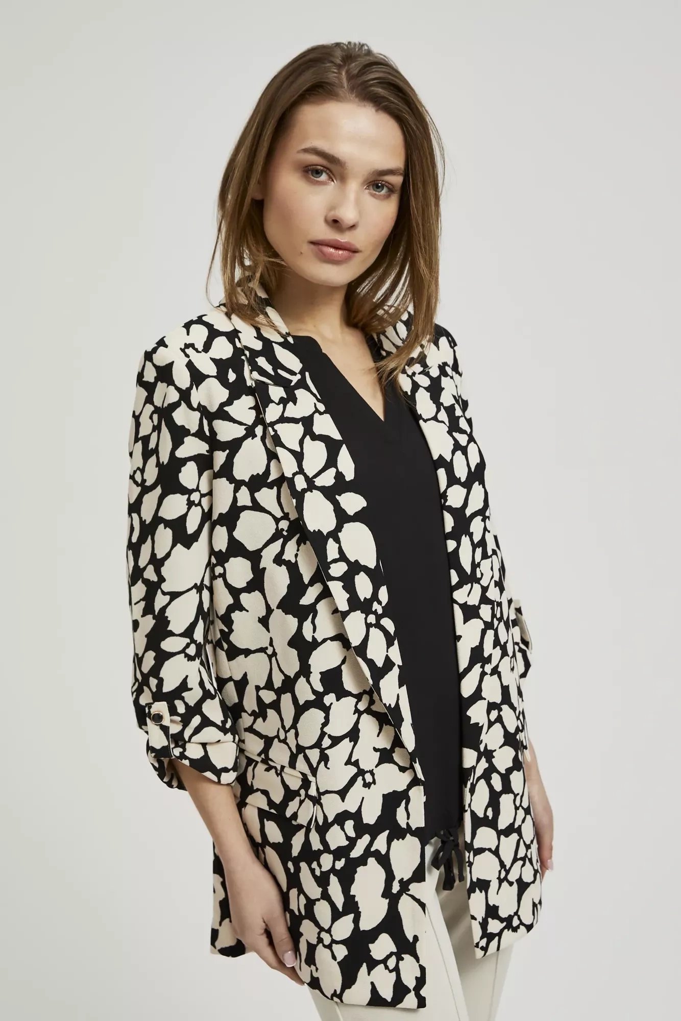Women&#039;s blazer with pattern