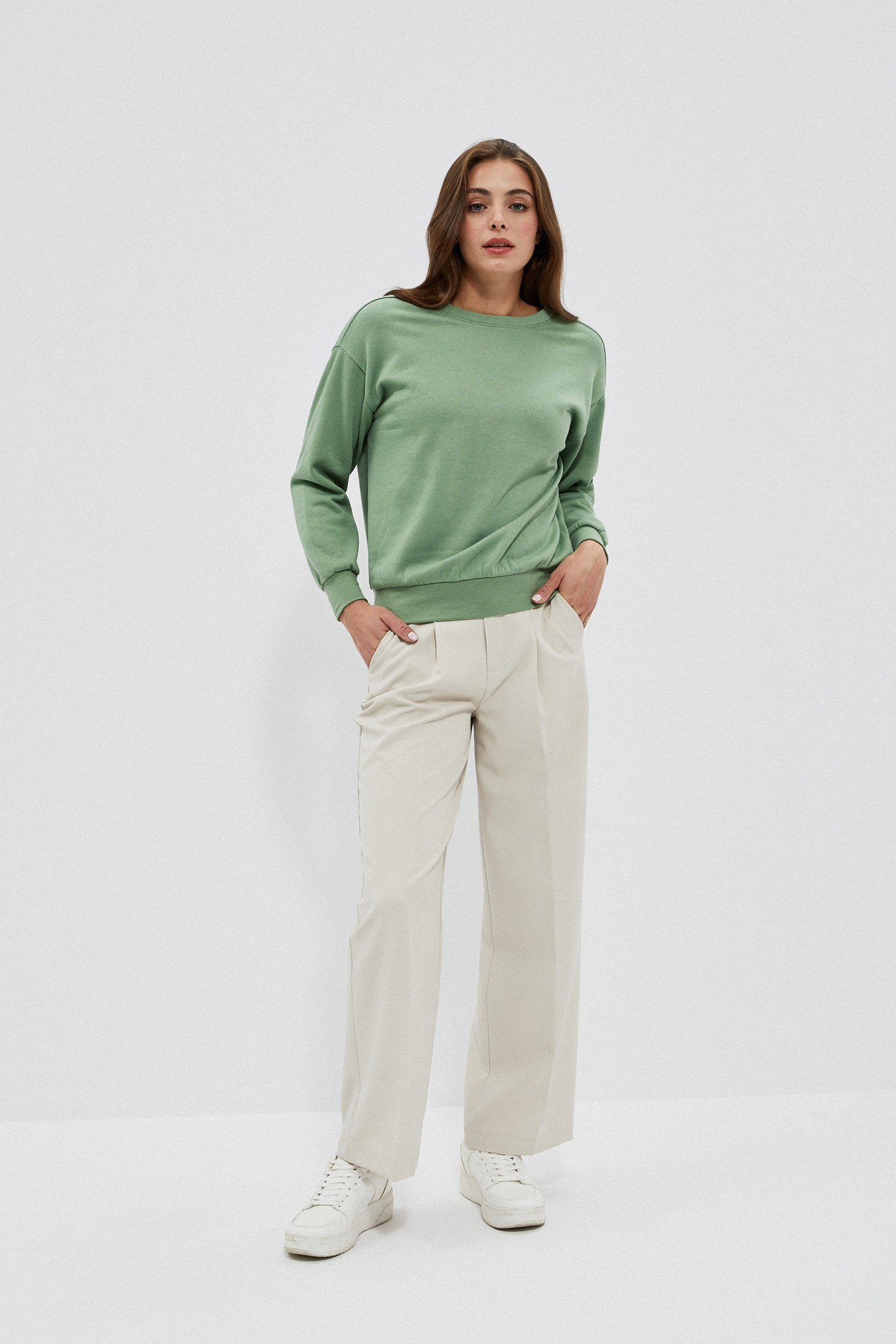 WOMEN'S SWEATSHIRT L-BL-4001 OLIVE