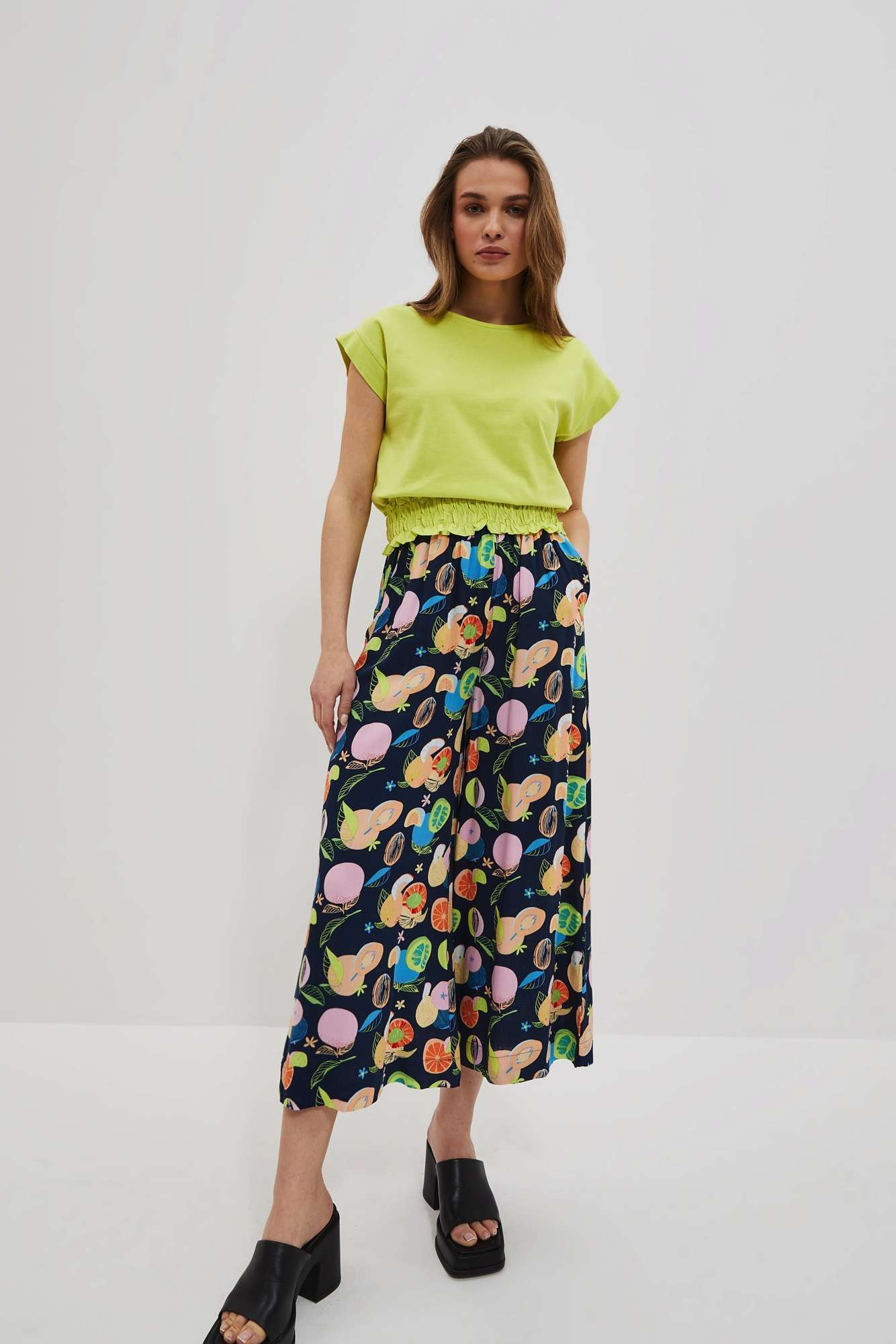 WOMEN'S T-SHIRT L-TS-4090 L.Green