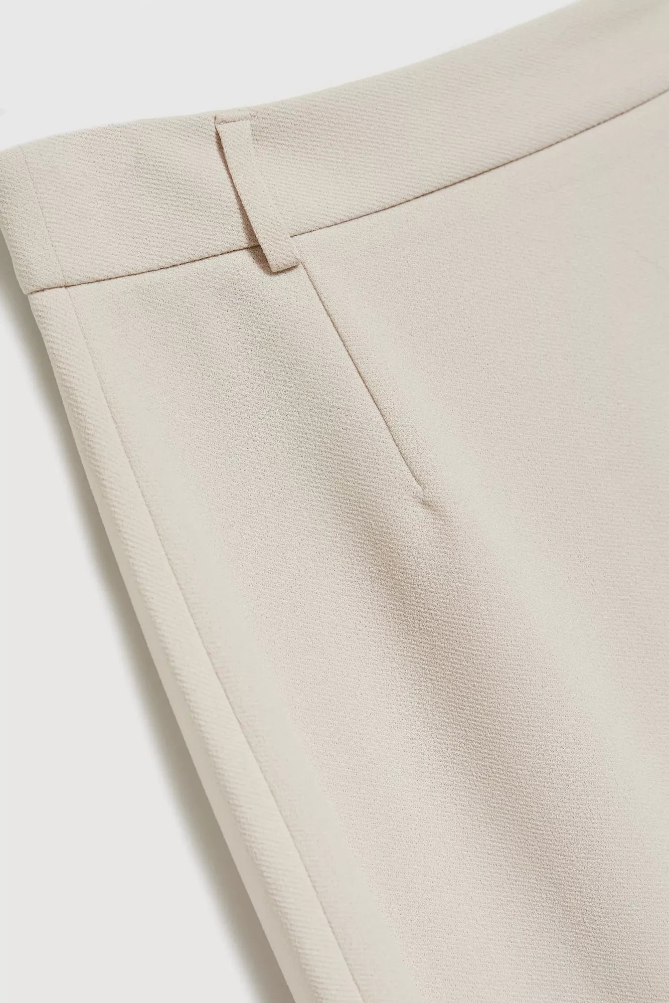 Women&#039;s beige skirt