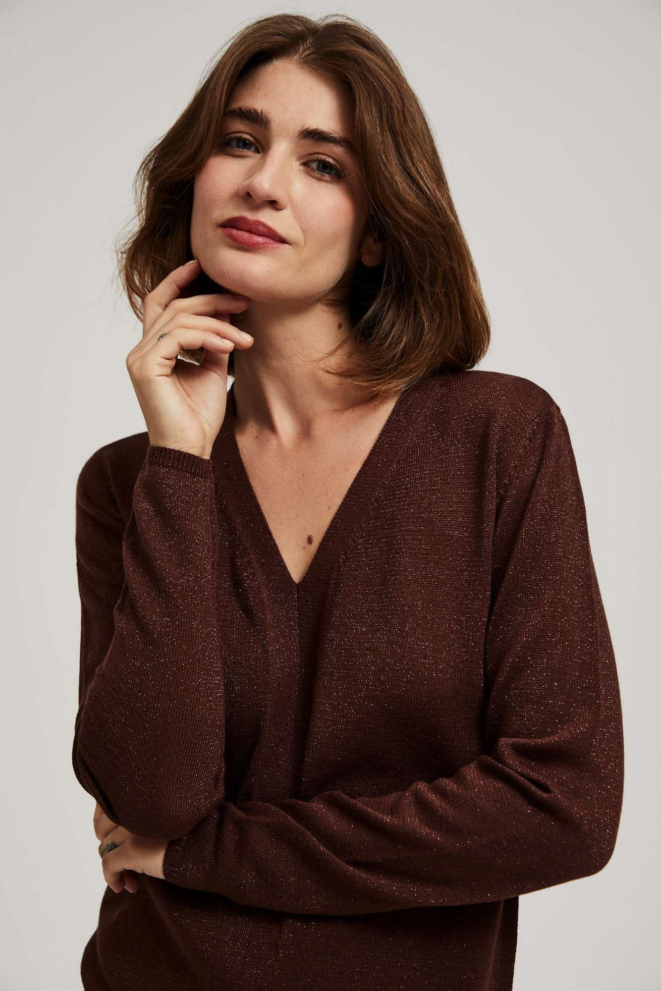 Sweater with metal thread and V-neck