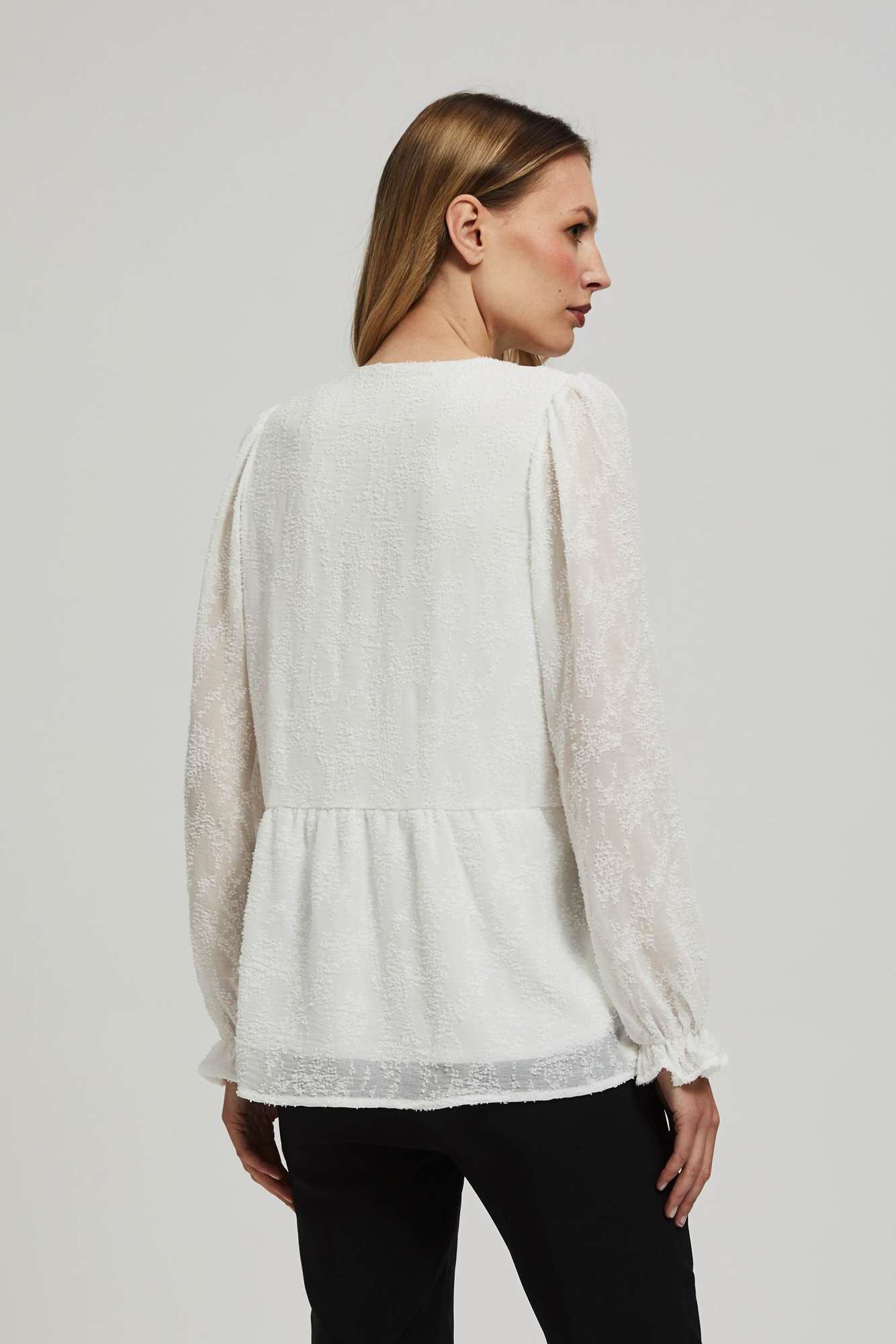 Shirts with fluffy sleeves