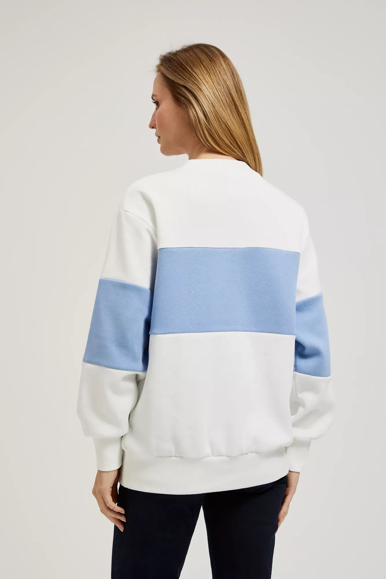 Women's sweatshirt