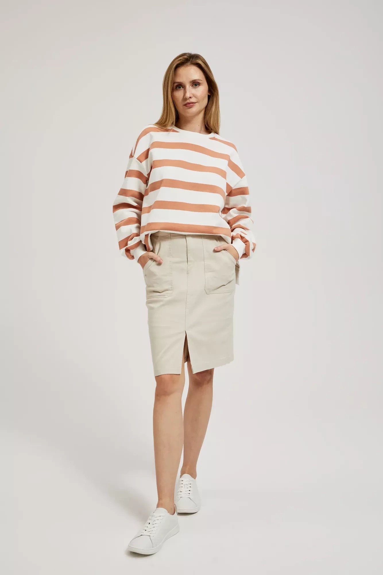 Beige women&#039;s skirt