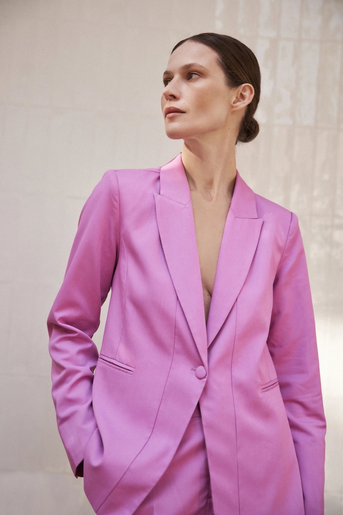Women&#039;s blazer MOODO - pink