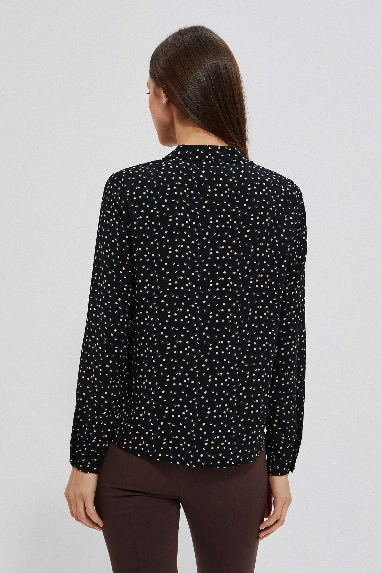 Blouse with print and knotted neckline