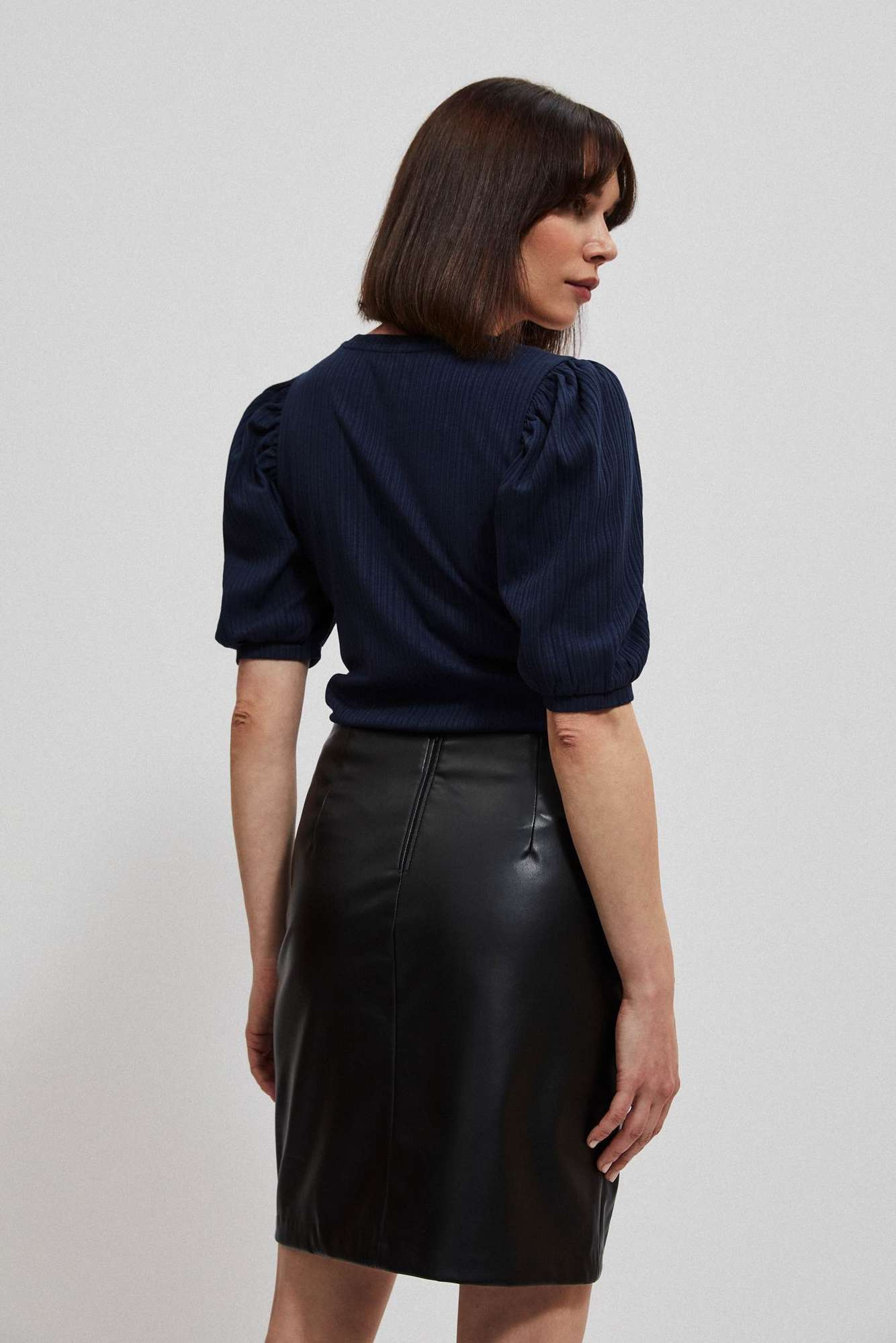 Blouse with puff sleeves