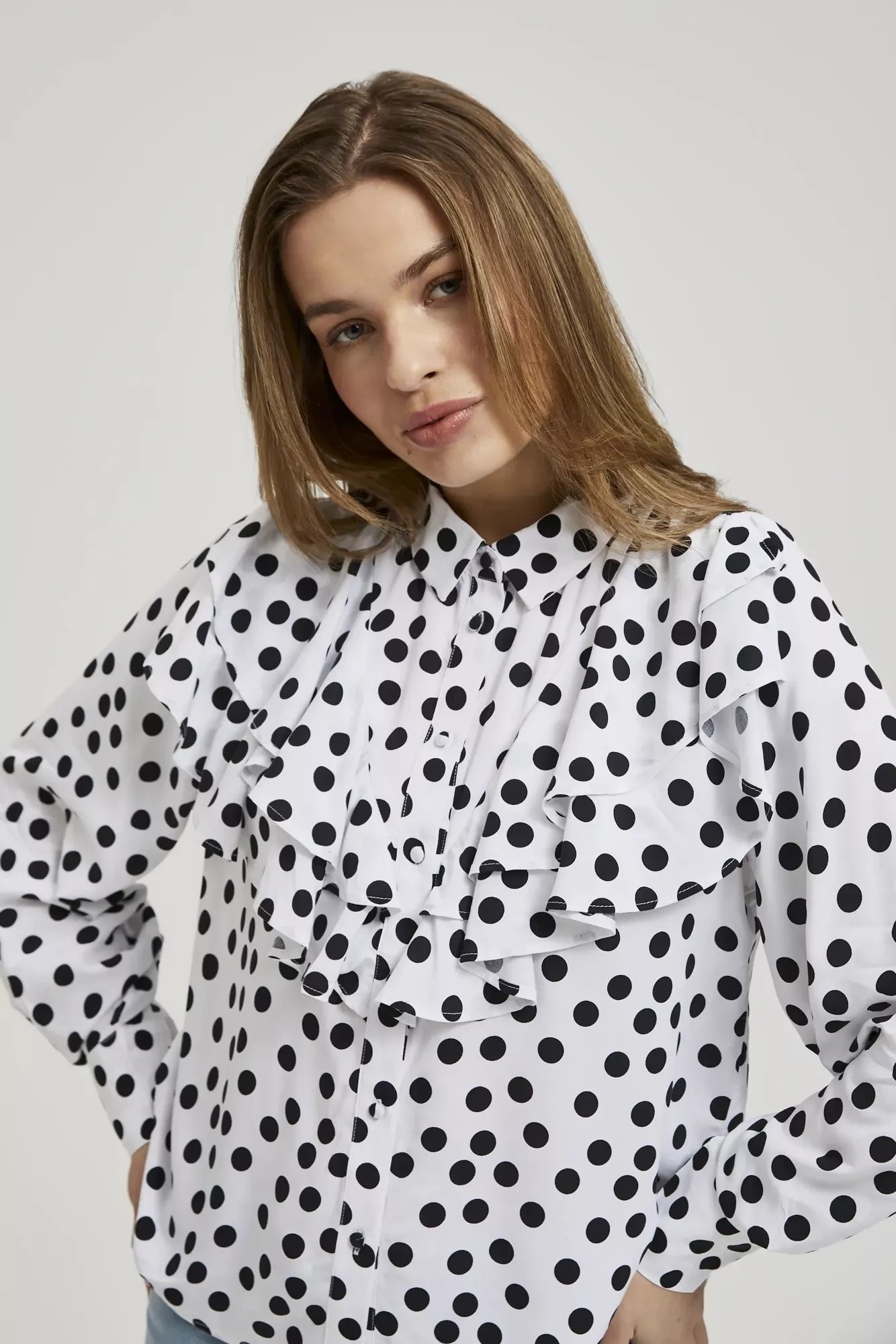 Elegant women's shirt