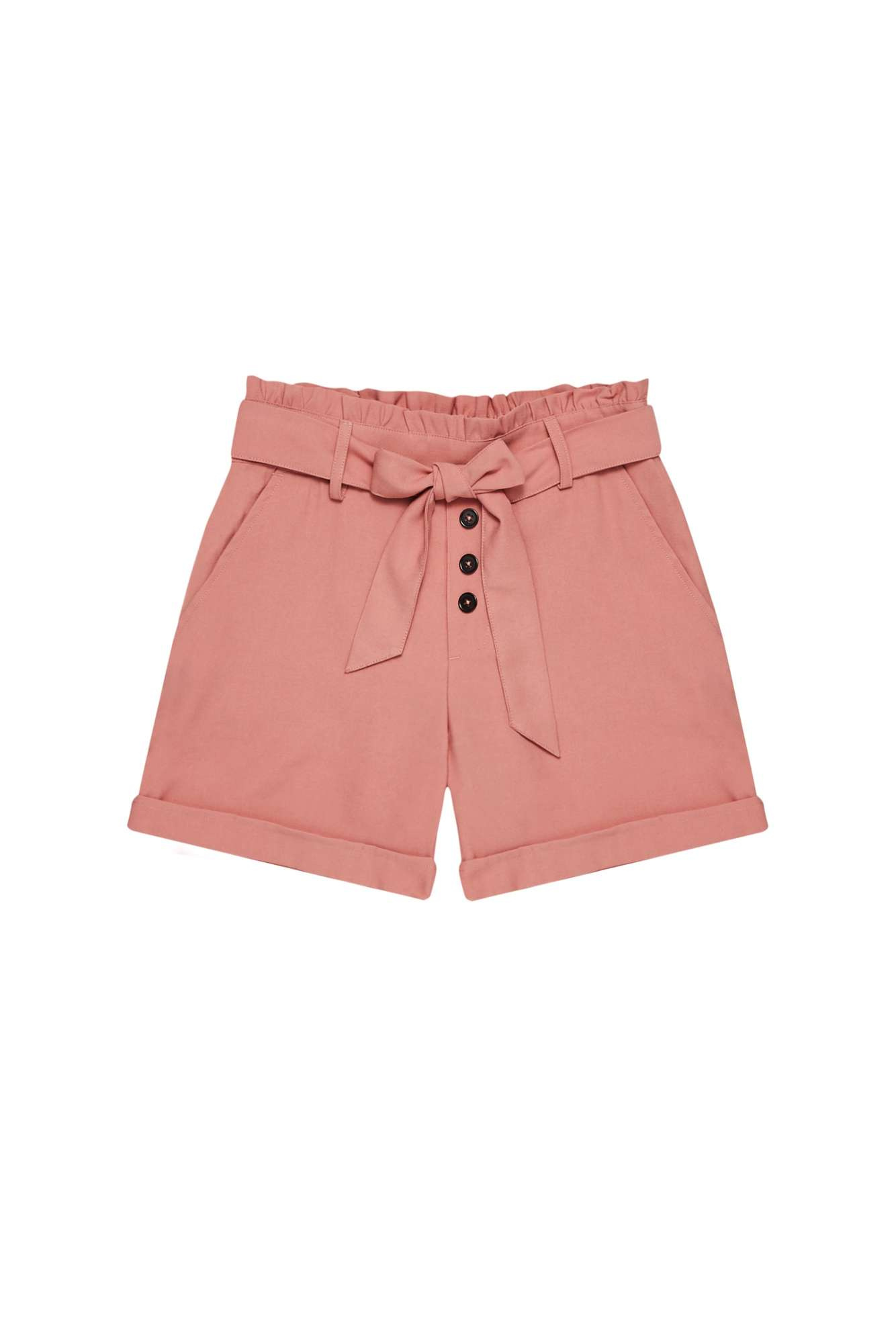 Simple shorts with tie