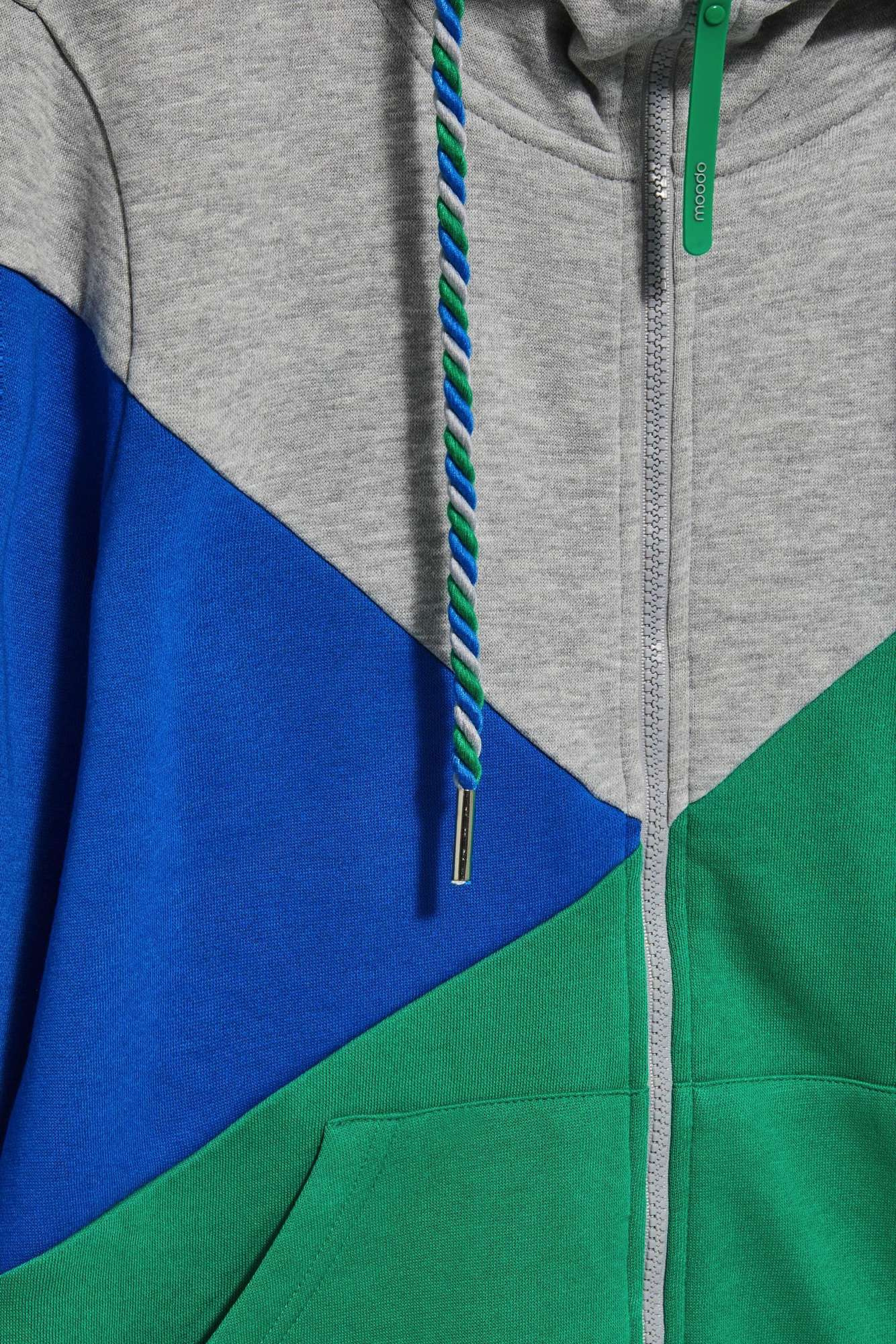 Sweatshirt - model available soon