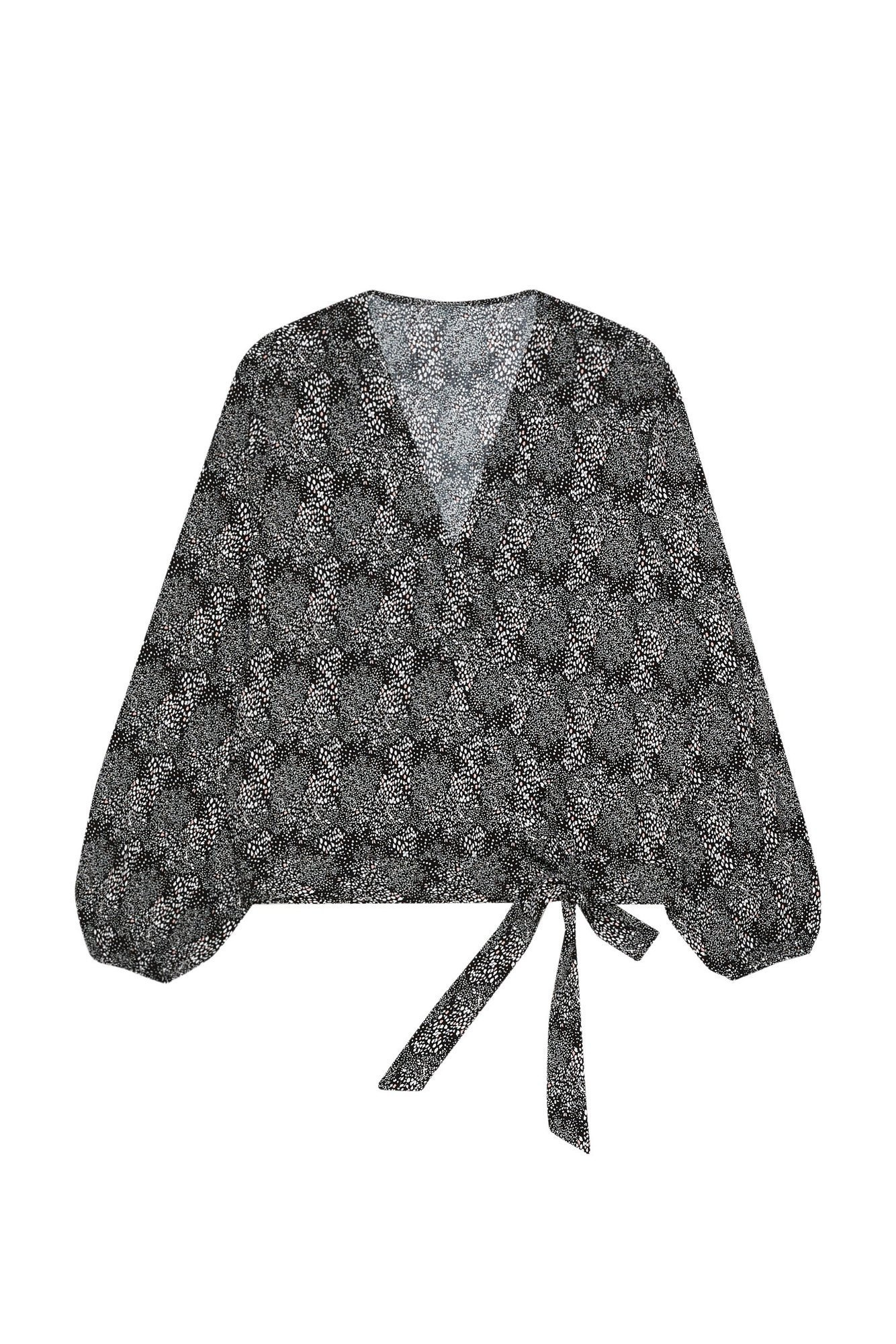 Moodo cămașă s mašlí cu un model mic