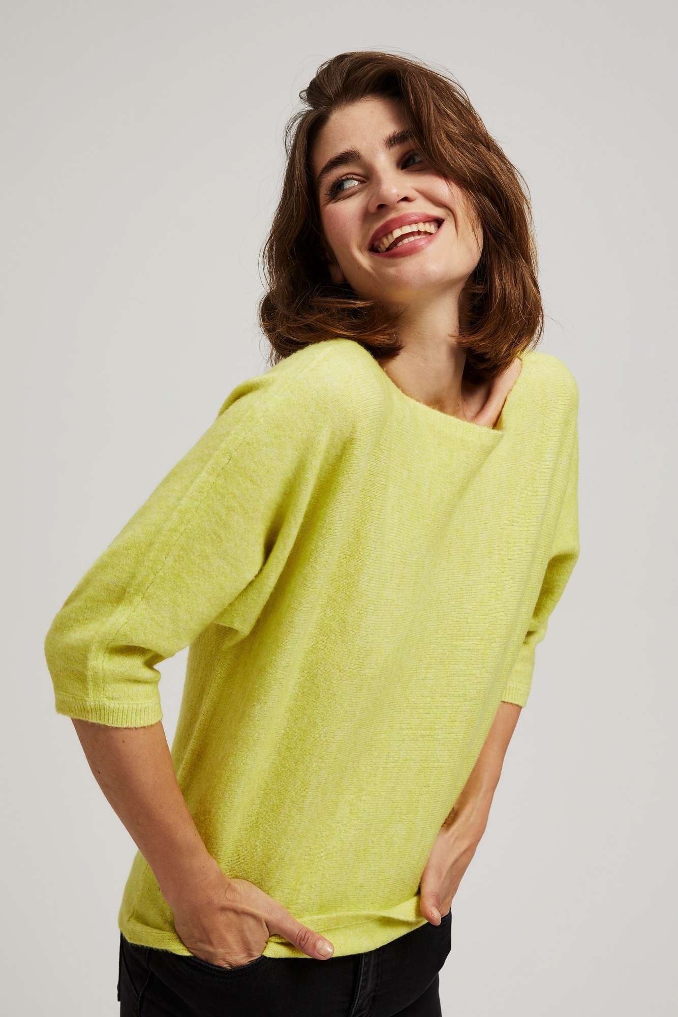 Sweater with 3/4 sleeves