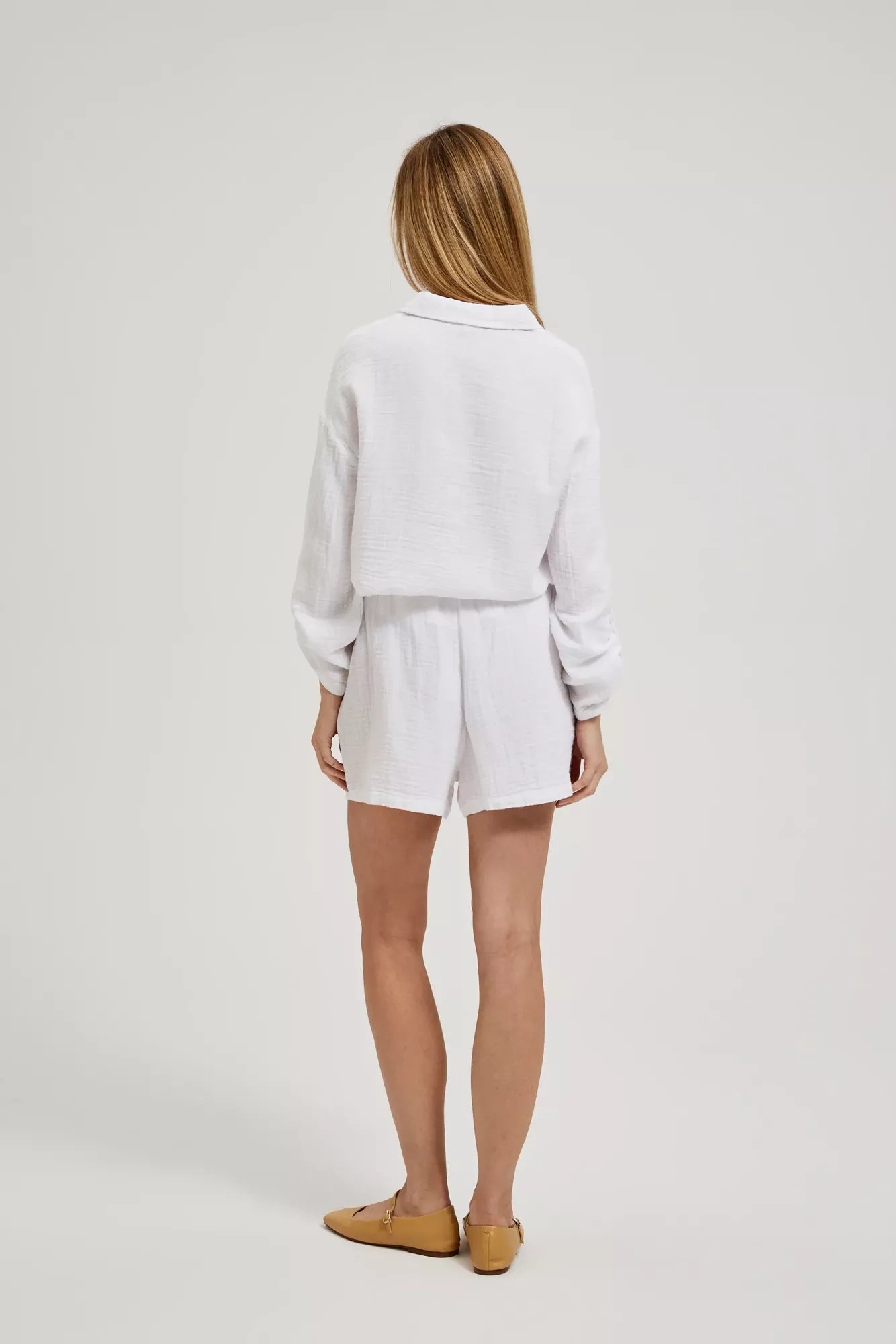 Women&#039;s Linen Shorts MOODO - White